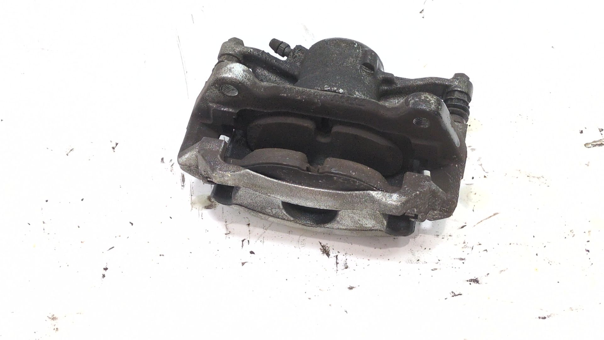 pinza_freno_delantera_izquierda_8v0615123_8v0_615_123_volkswagen_t_roc_a11_d11_2_0_tdi_scr