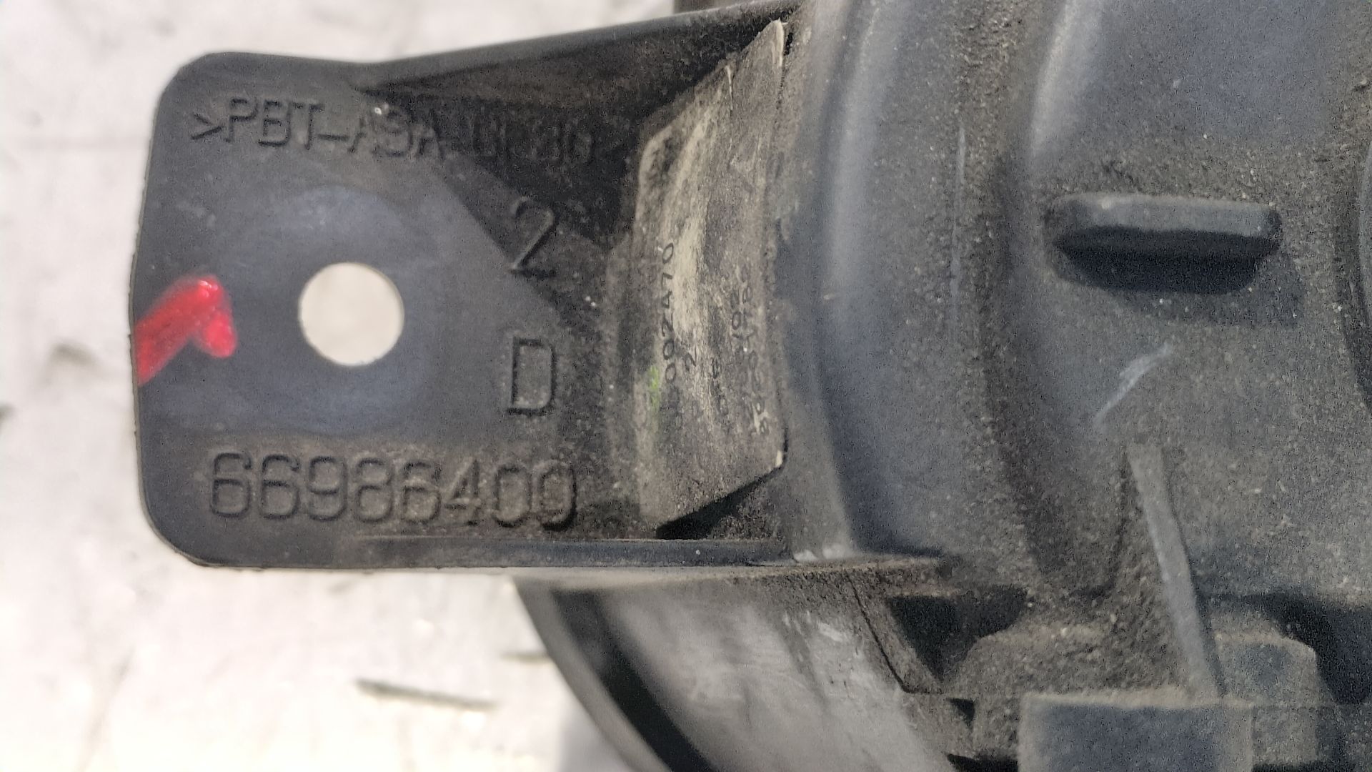 faro_antiniebla_derecho_66986400_renault_clio_ii_ano_2002_al_de