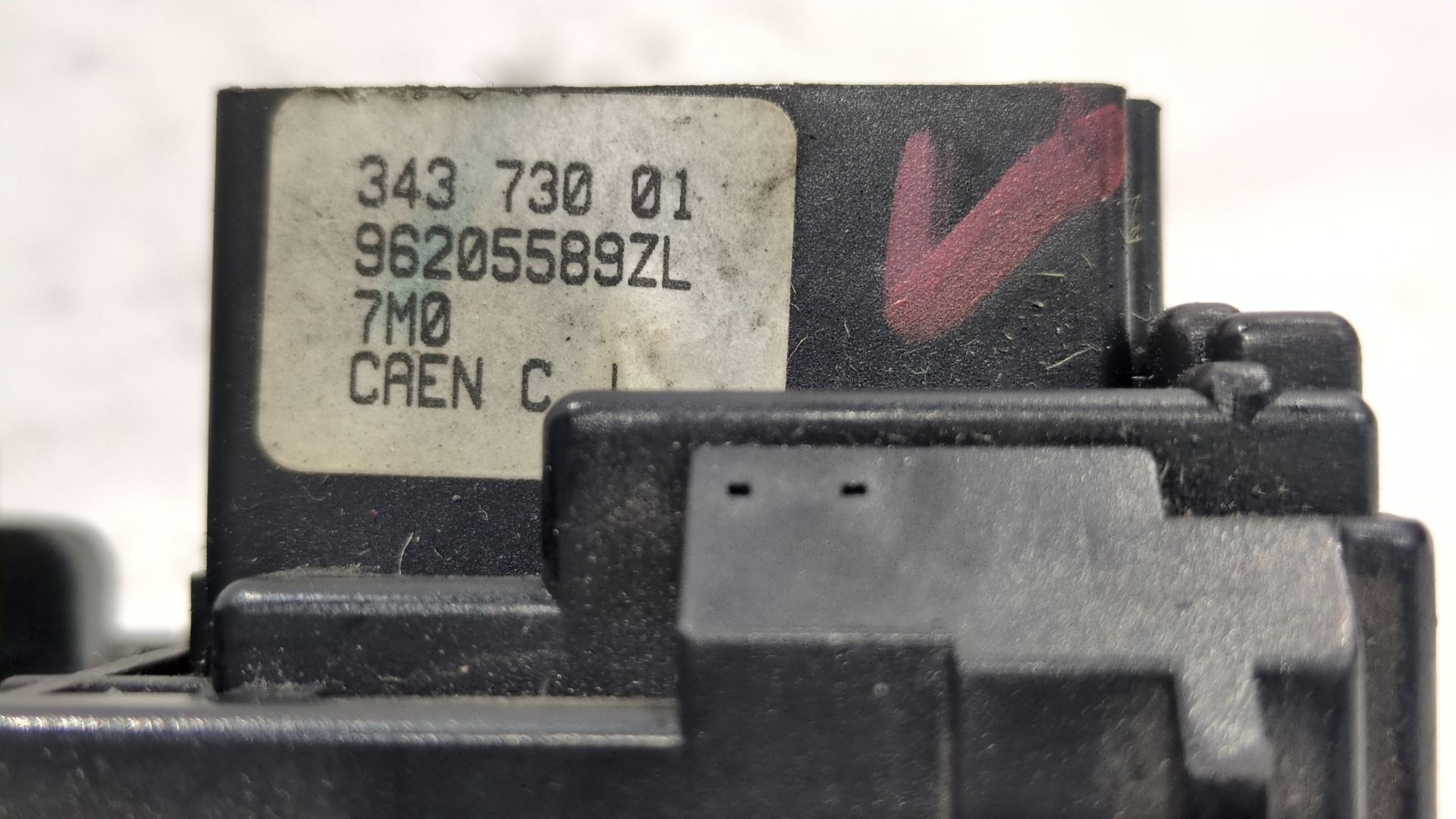 mando_multifuncion_96251931_96205589zl_34394301_9624545180_citr_n_c15xsaraberlingo_peugeot_607_206