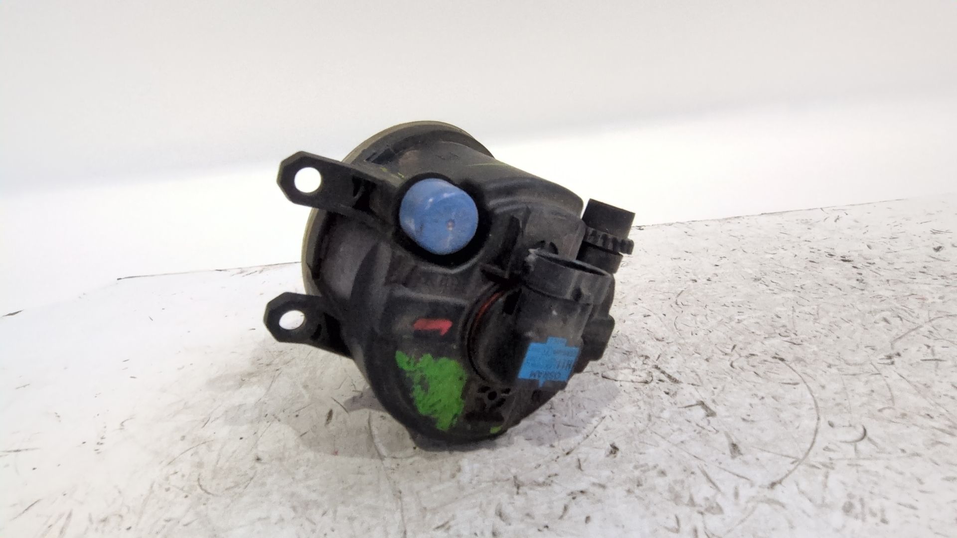 faro_antiniebla_derecho_89210656_toyota_avensis_ranchera_familiar_t27_2_2_d_4d_adt271