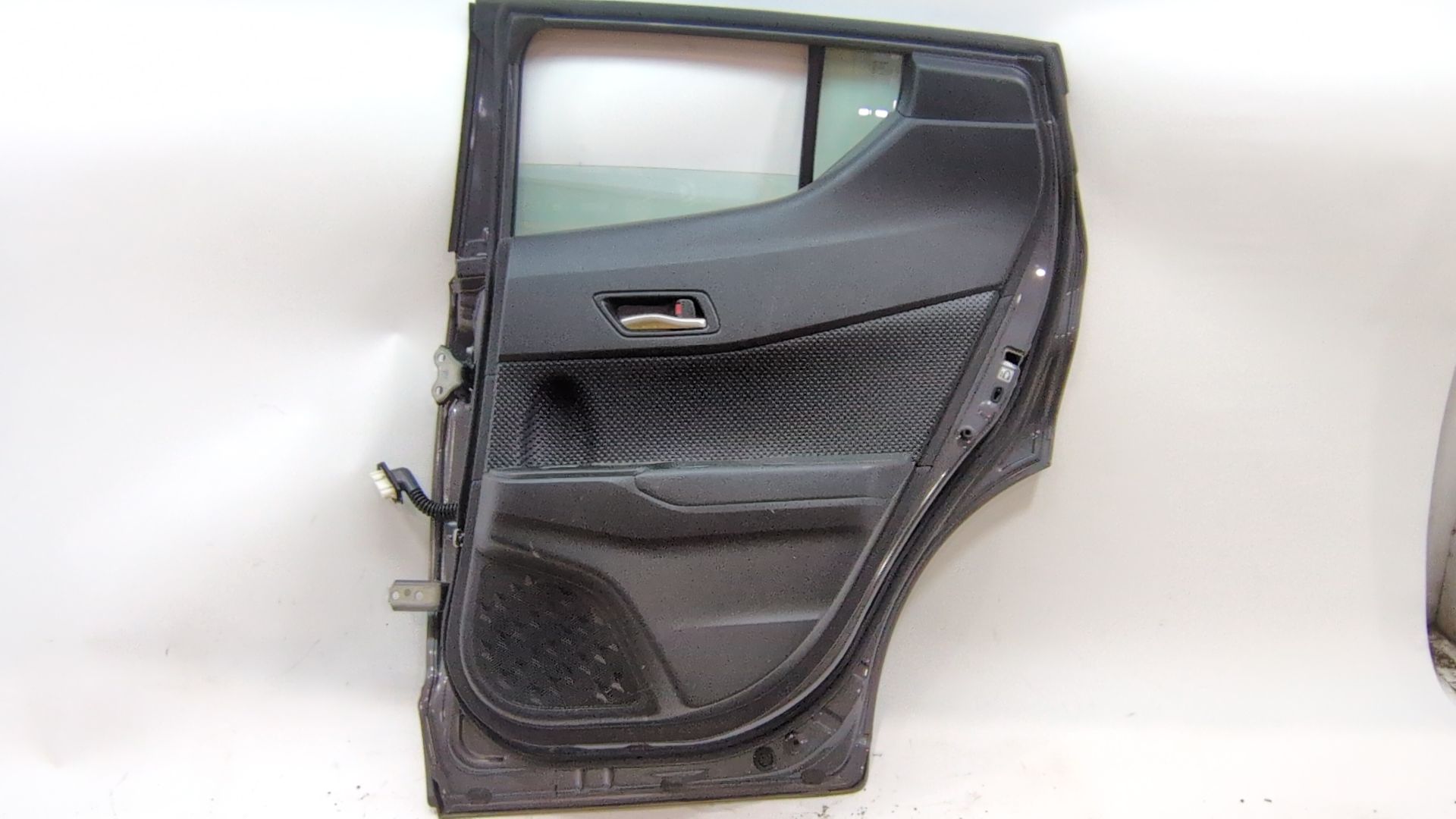 puerta_trasera_derecha_67003f4010_color_1g3_toyota_c_hr_x1_1_8_hybrid_zyx10_zyx11