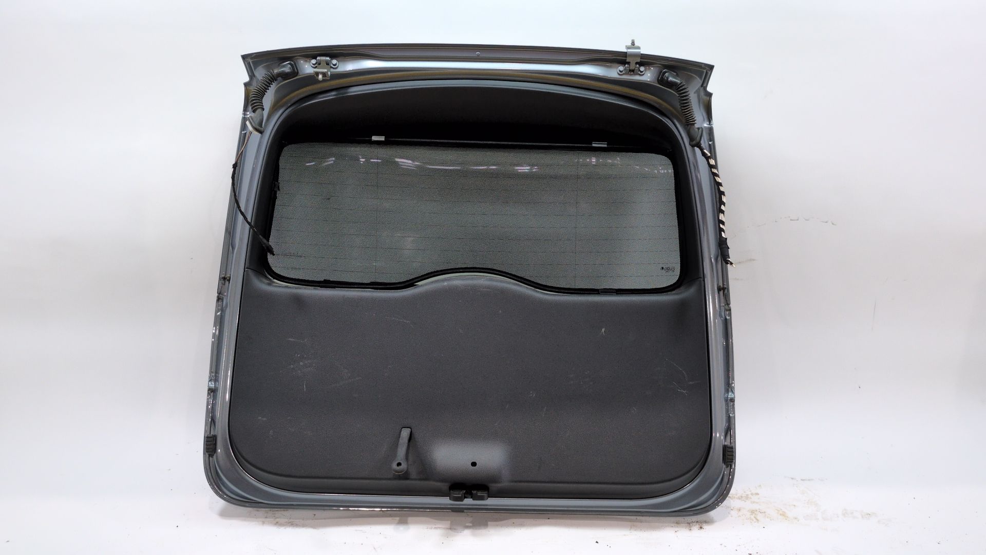 porton_trasero_5l6827025d_skoda_yeti_5l_1_2_tsi