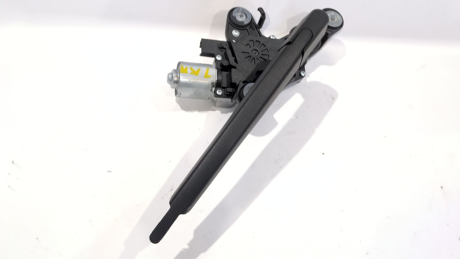 motor_limpia_trasero_9819900080_opel_mokka_1_2_76