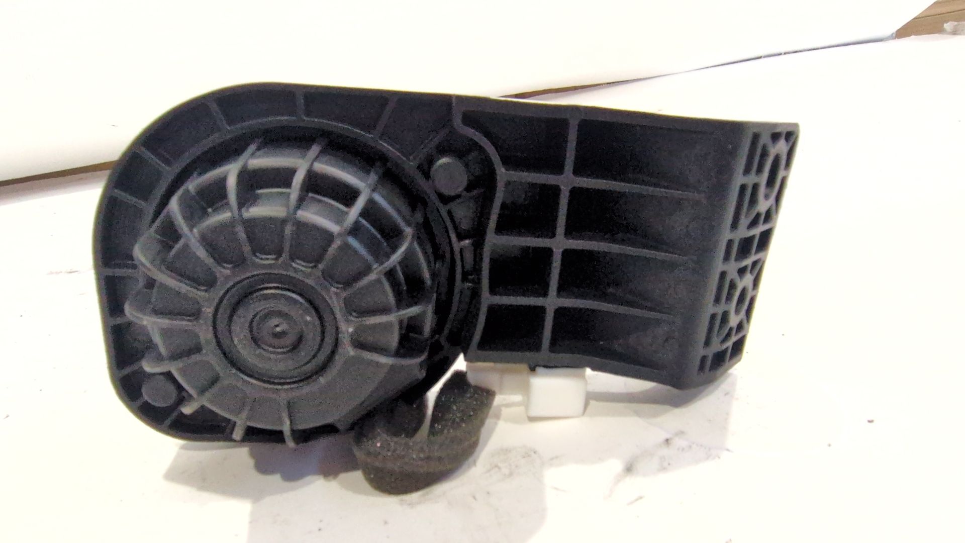 altavoz_96355q0000_hyundai_bayon_bc3_1_2_mpi