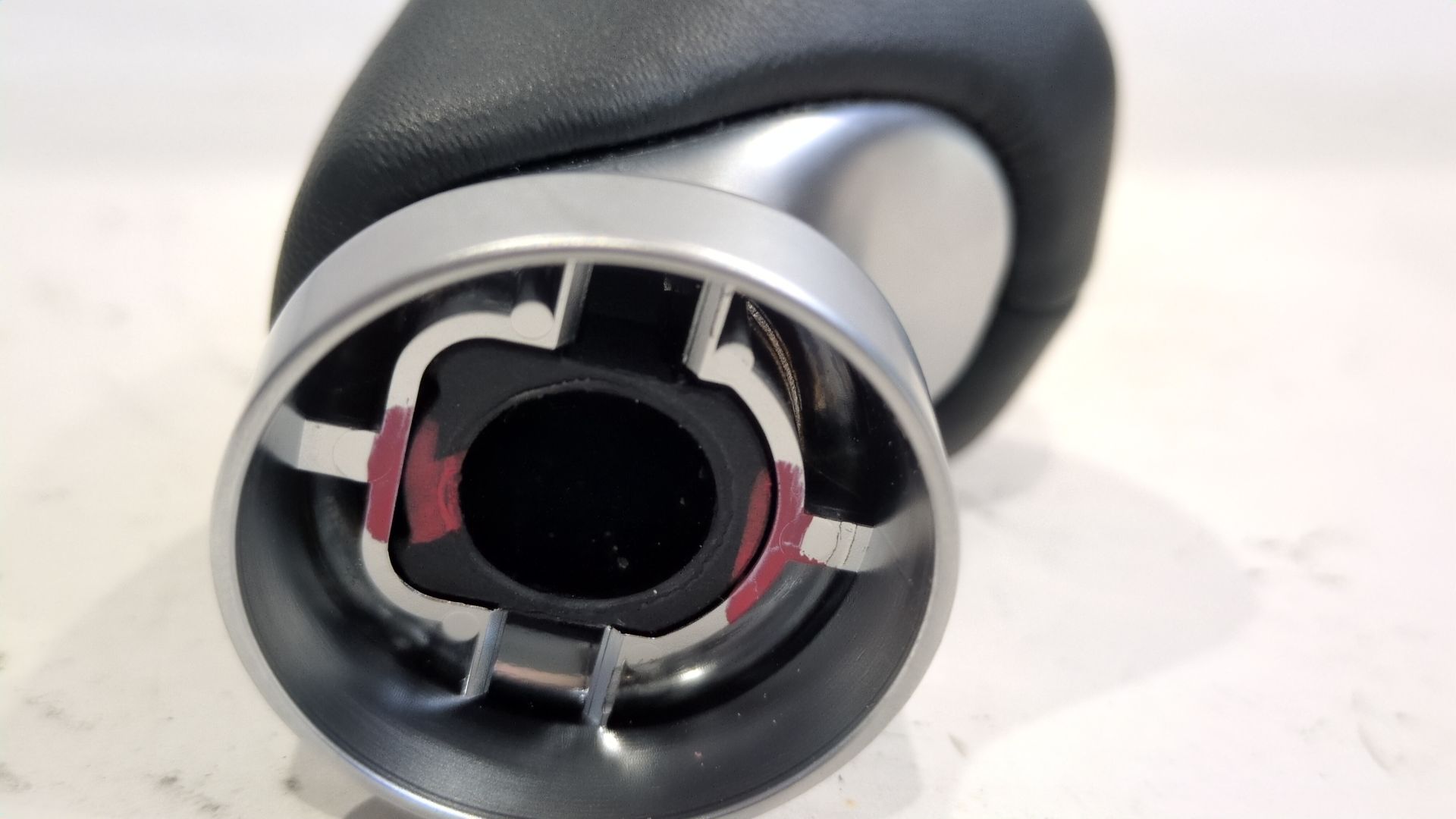 pomo_palanca_cambio_43711q0200nnb_hyundai_bayon_bc3_1_2_mpi