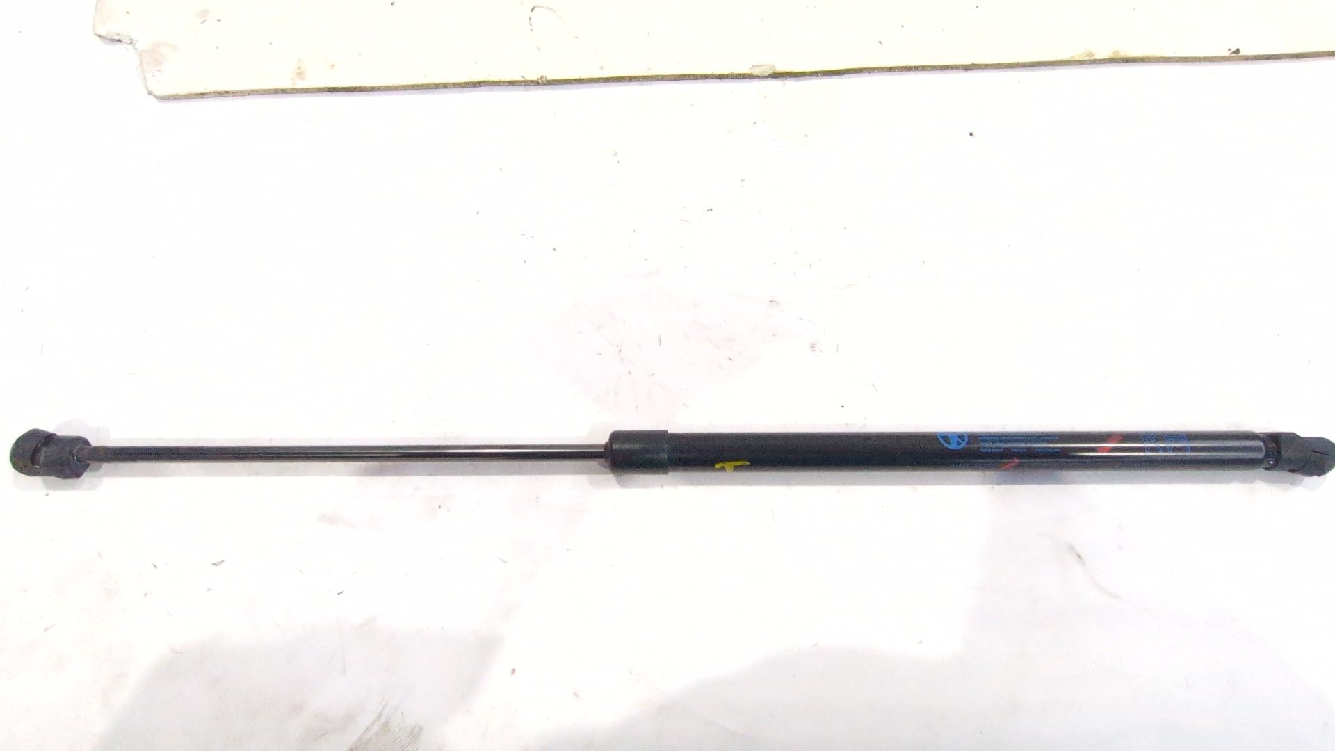 amortiguadores_capo_81841q0410_hyundai_bayon_bc3_1_2_mpi