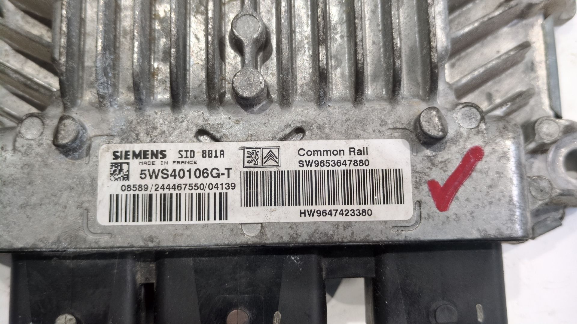 centralita_motor_uce_9653647880_5ws40106g_6947423380_citr_n_xsara_n1_2_0_hdi_90