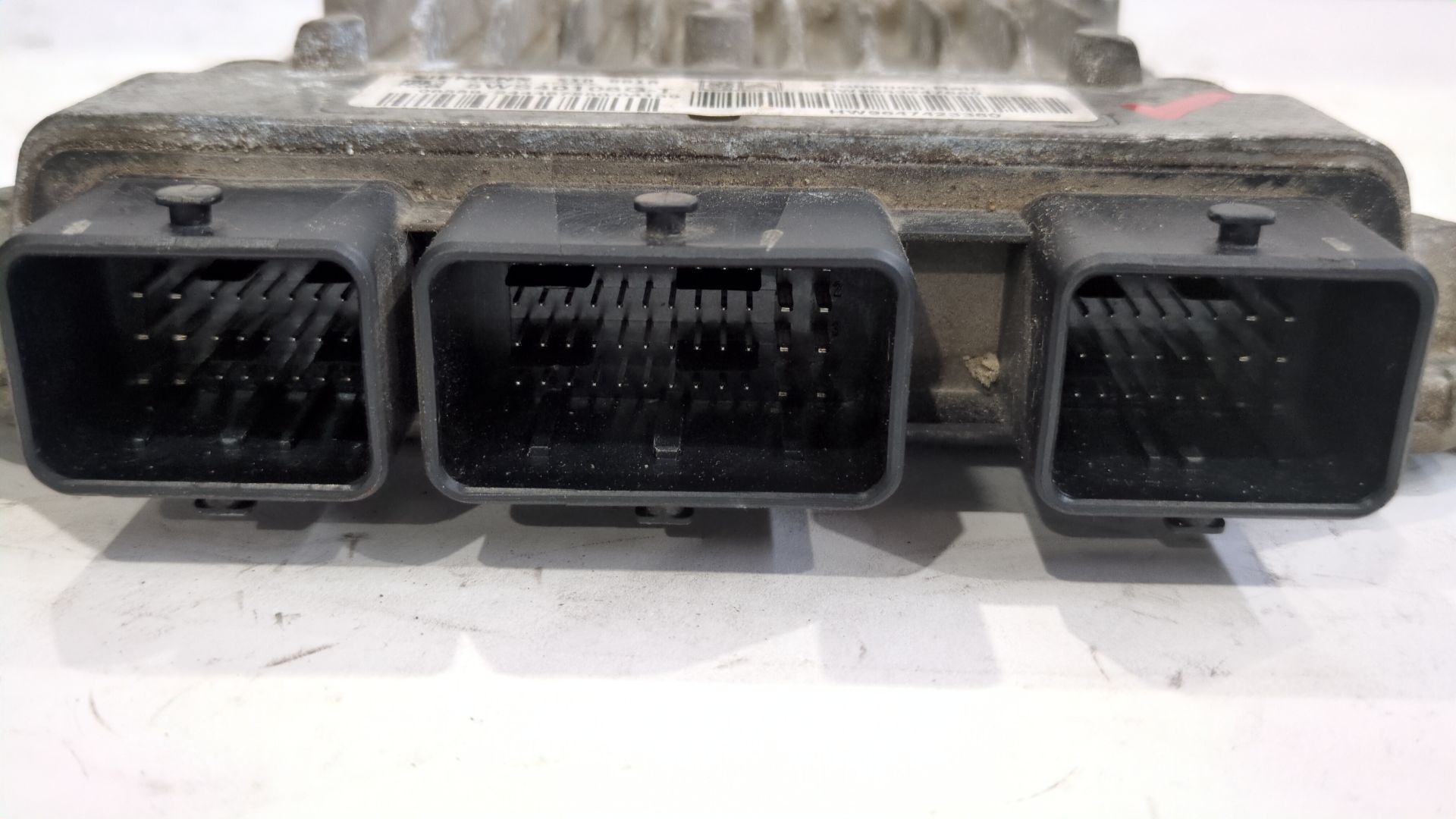 centralita_motor_uce_9653647880_5ws40106g_6947423380_citr_n_xsara_n1_2_0_hdi_90