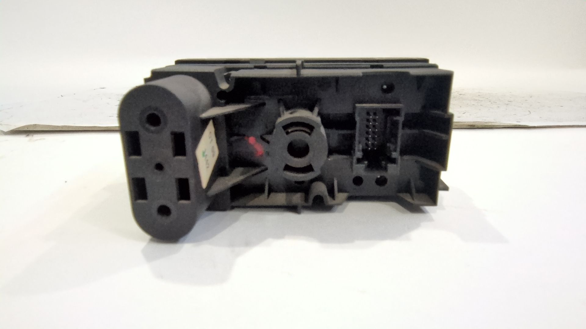 conmutador_de_luces_9185881_lk06060000_opel_vectra_c_z02_2_2_dti_16v_f69