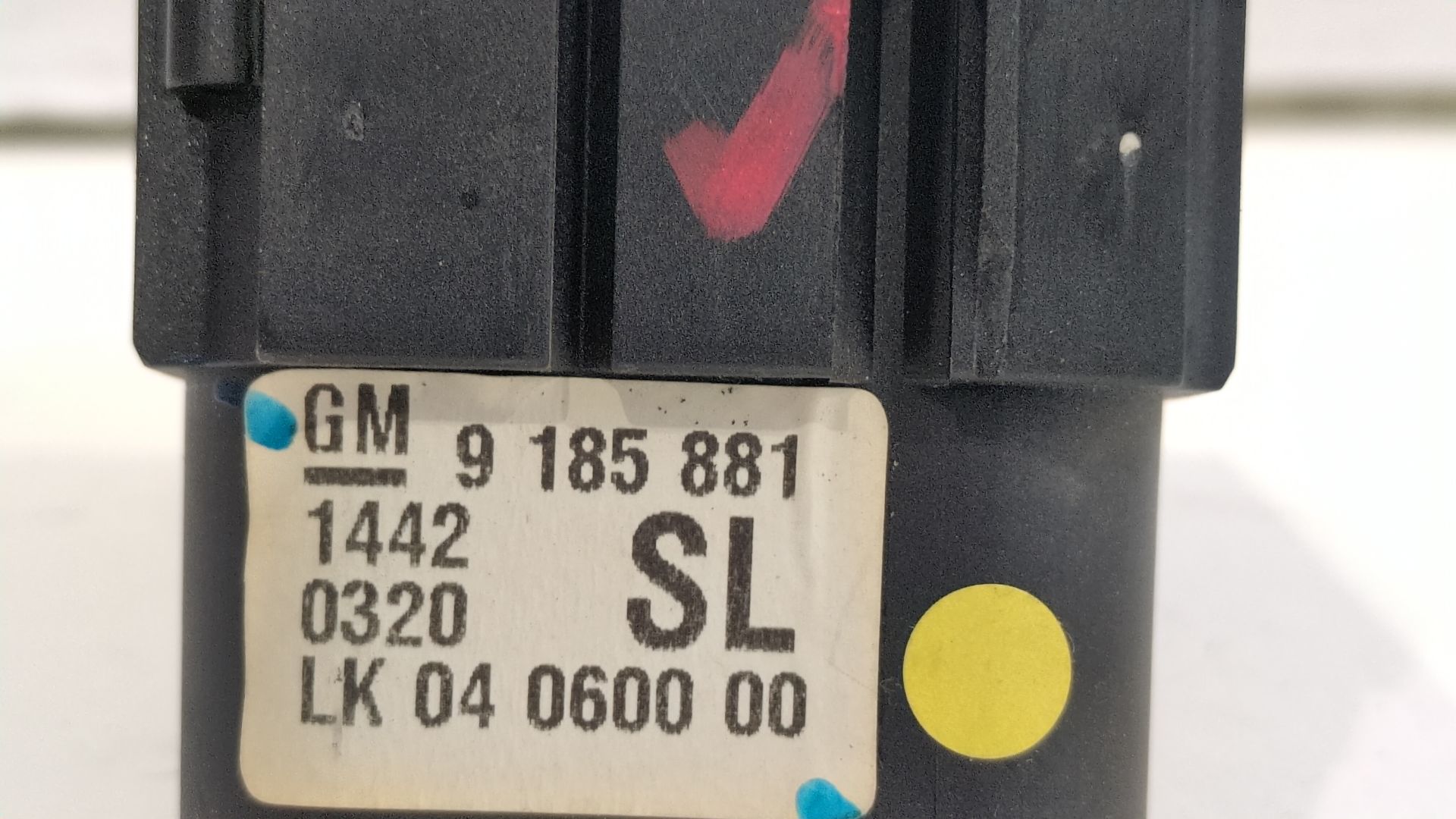 conmutador_de_luces_9185881_lk06060000_opel_vectra_c_z02_2_2_dti_16v_f69