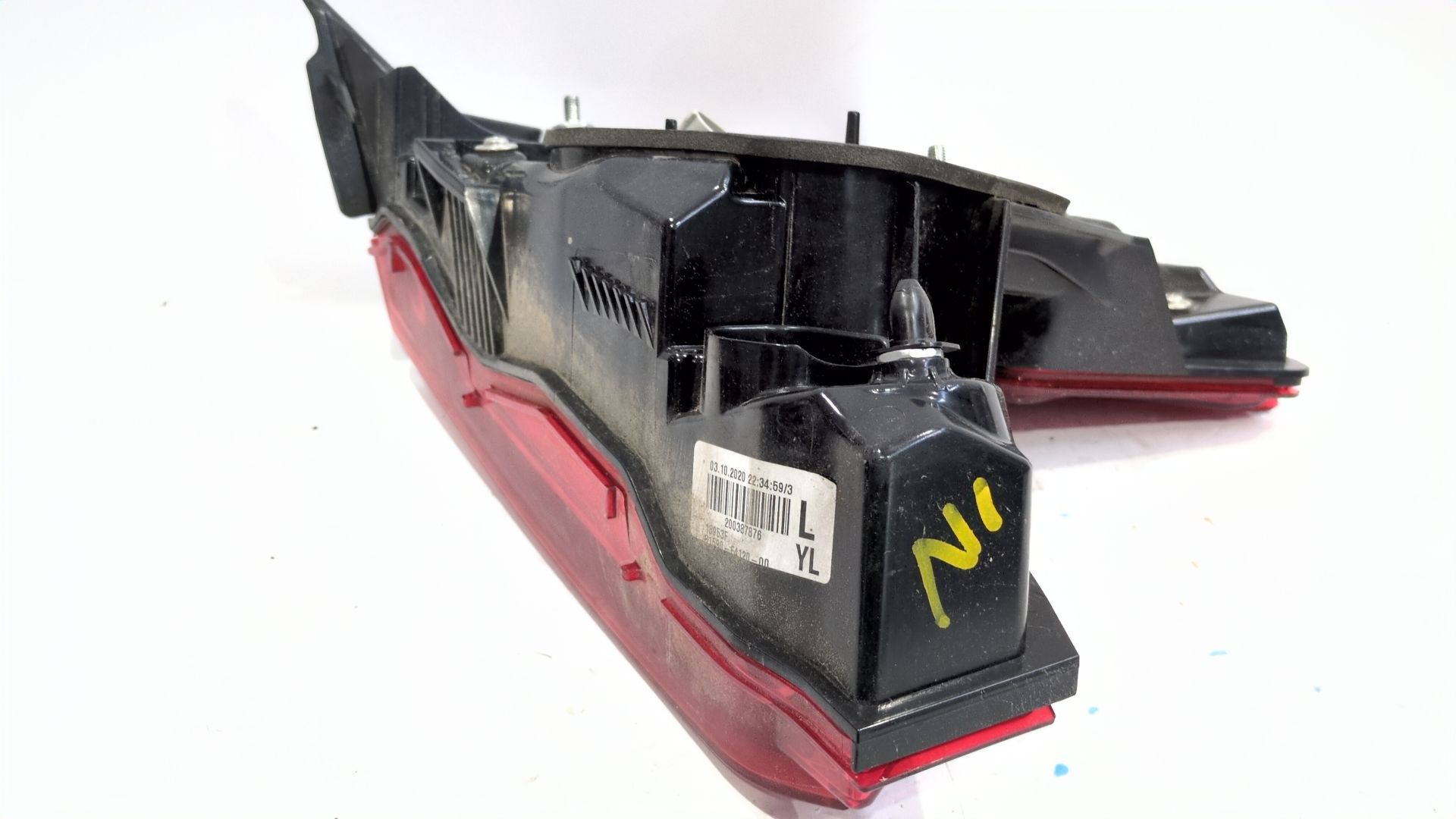 piloto_trasero_izquierdo_interior_81590f412000_200387876_81590_f4120_00_toyota_c_hr_x1_1_8_hybrid_zyx10_zyx11