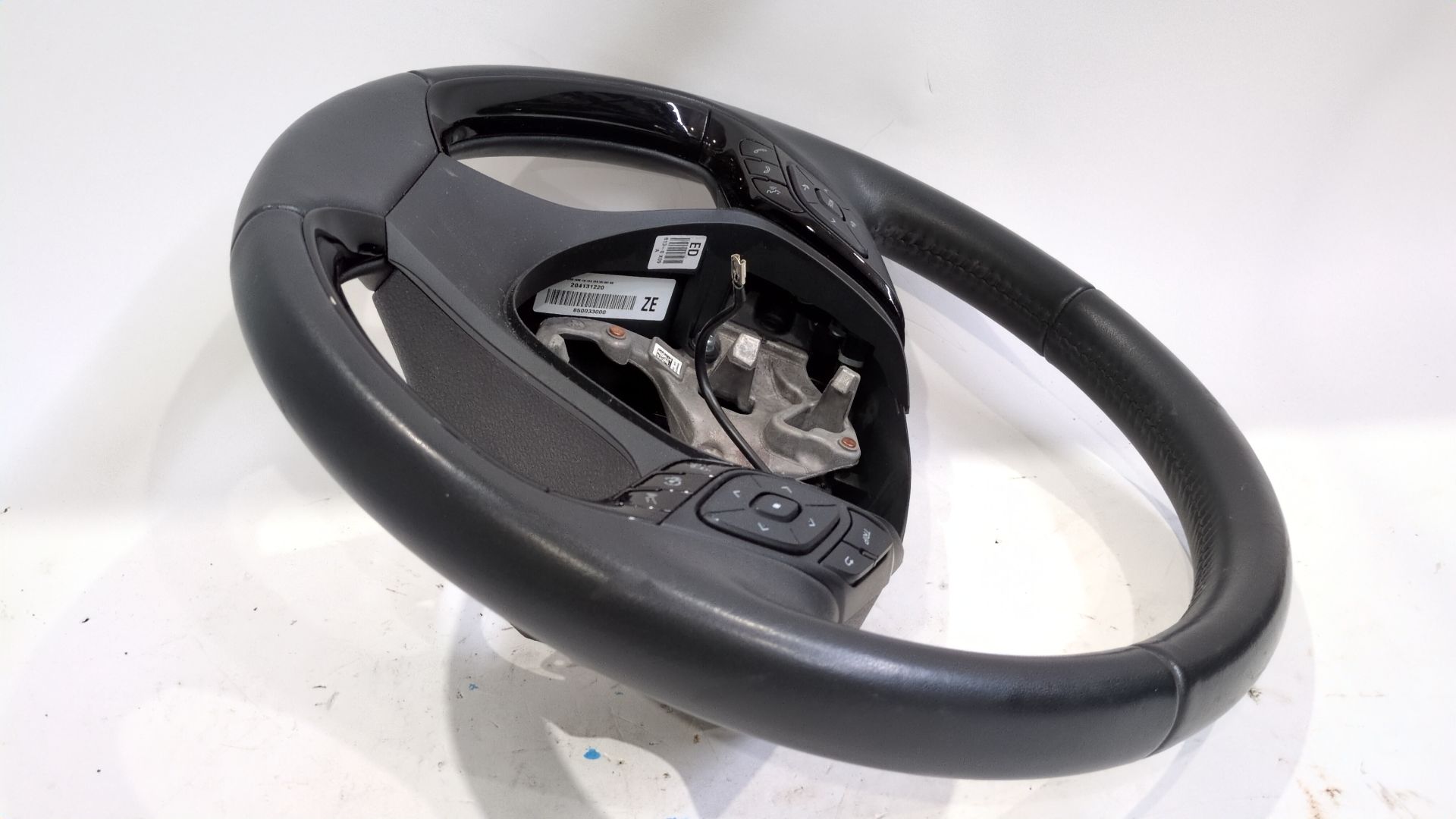 volante_45100f4110c0_204131220_toyota_c_hr_x1_1_8_hybrid_zyx10_zyx11