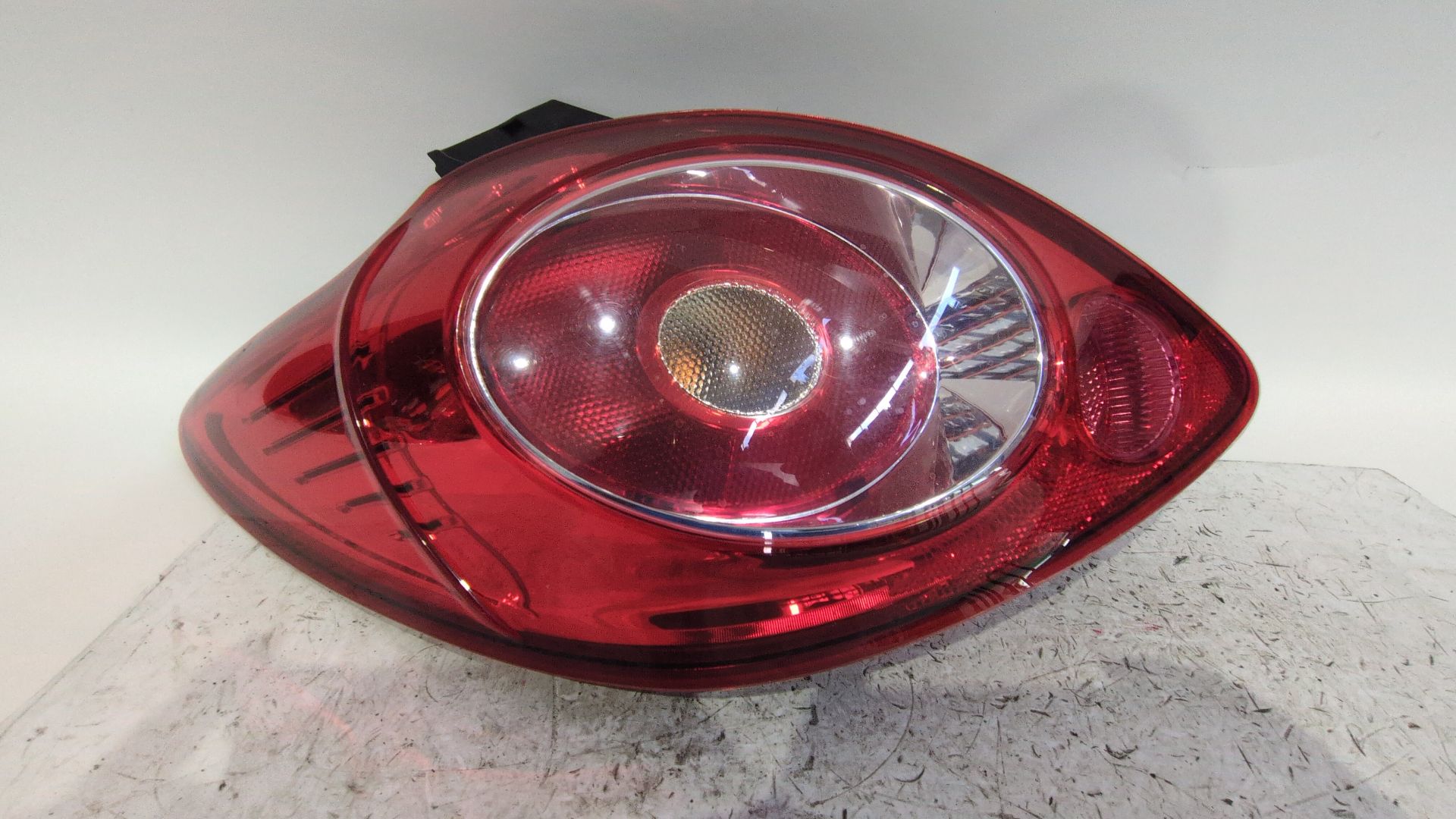 piloto_trasero_izquierdo_exterior_9s5113a603aa_ford_ka_ru8_1_2