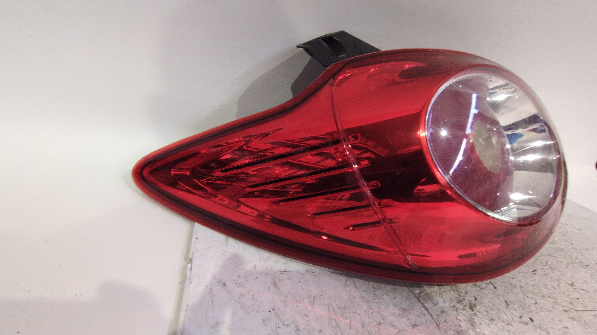 piloto_trasero_izquierdo_exterior_9s5113a603aa_ford_ka_ru8_1_2