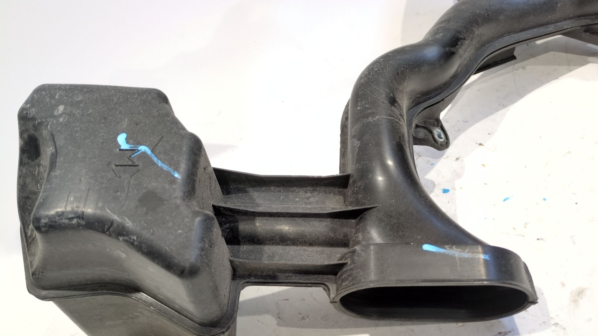 resonador_filtro_de_aire_177510t190_toyota_c_hr_x1_1_8_hybrid_zyx10_zyx11