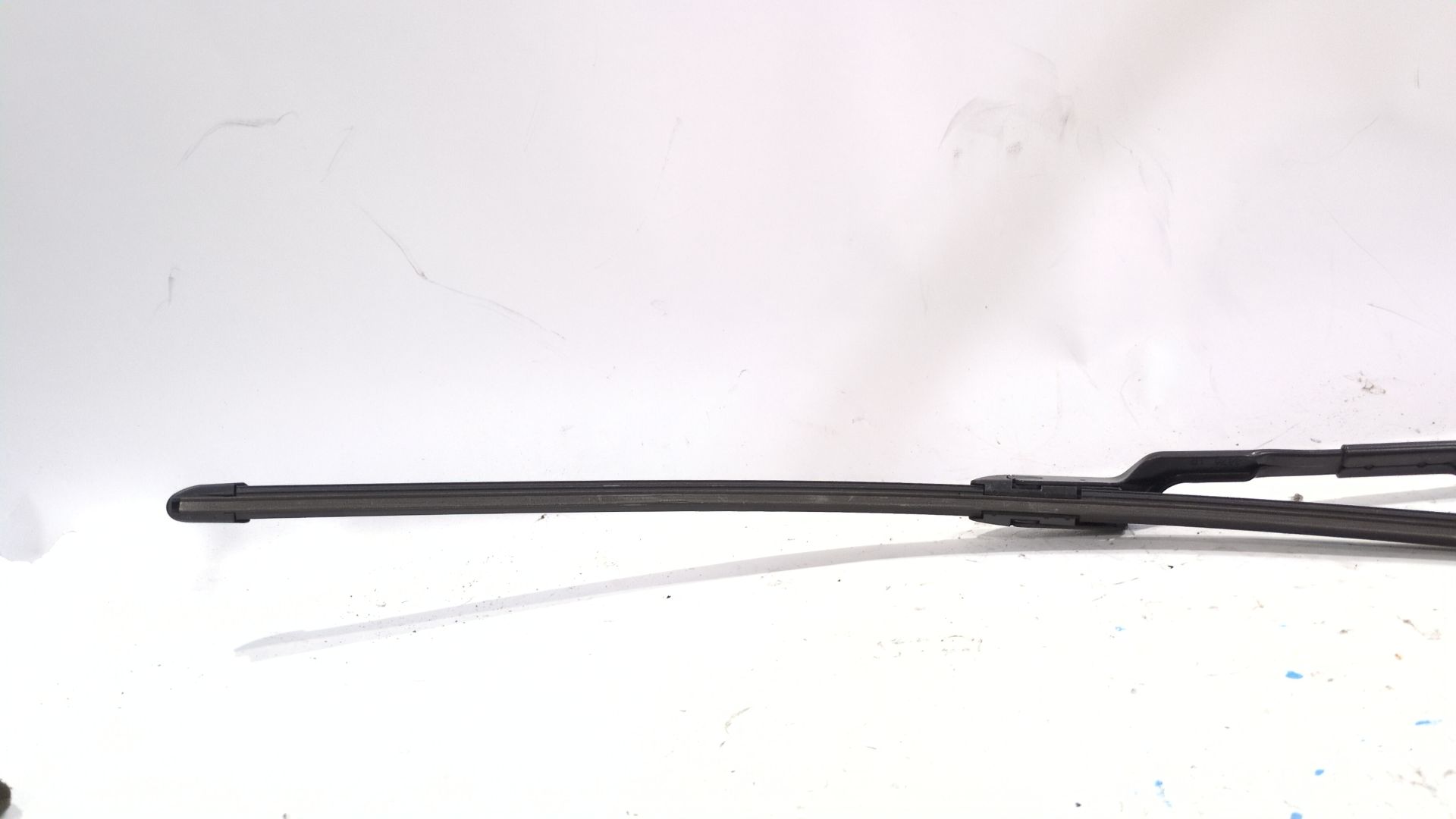 brazo_limpia_delantero_izquierdo_85221f4010_toyota_c_hr_x1_1_8_hybrid_zyx10_zyx11