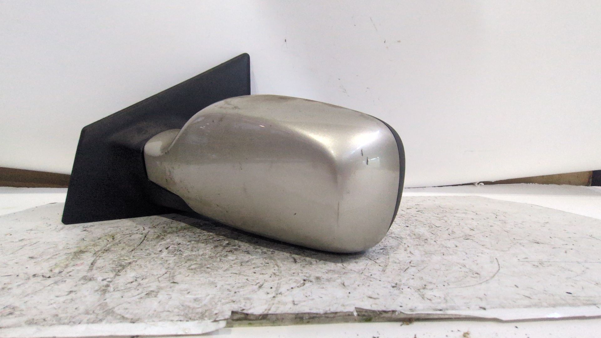 retrovisor_izquierdo_electrico_12443060_renault_clio_iii_br0_1_cr0_1_2_0_16v_sport