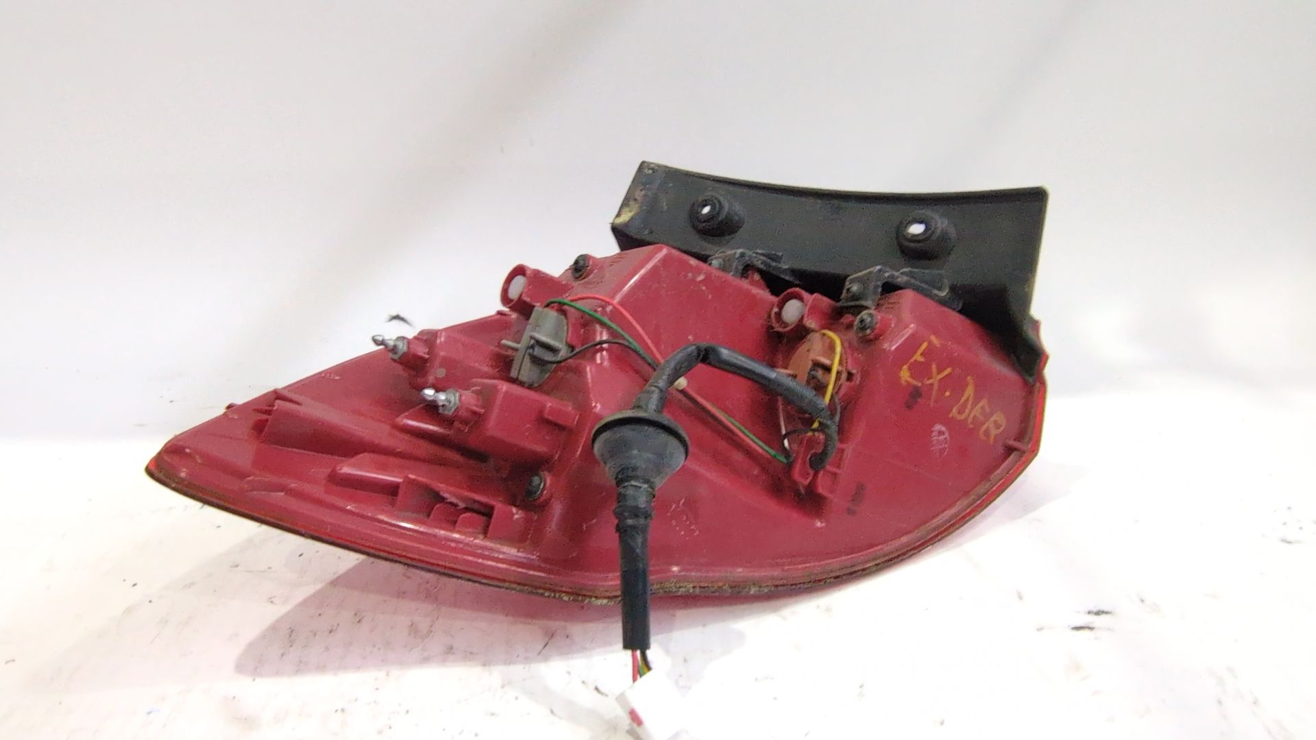 piloto_trasero_derecho_exterior_92402a2000_kia_cee_d_jd_1_4_mpi