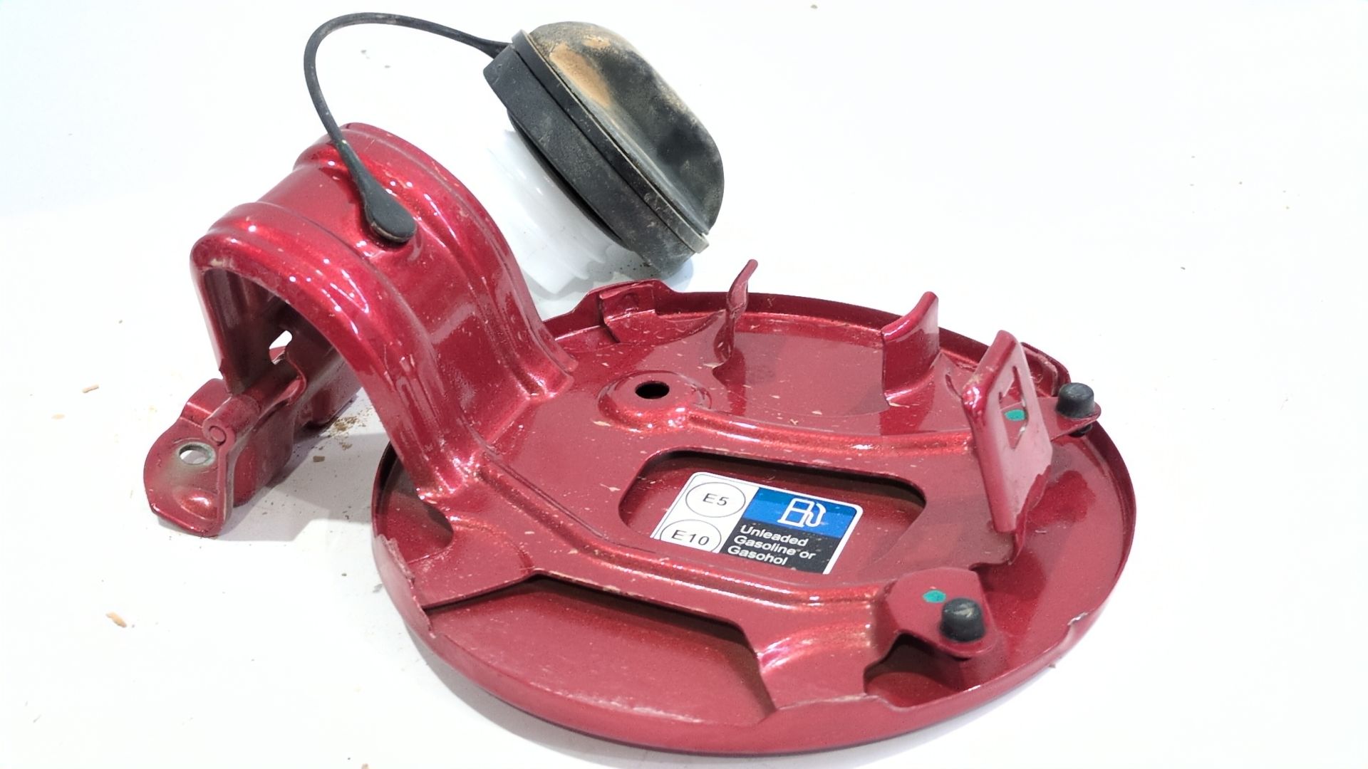 tapa_exterior_combustible_zs1953a0_mg_zs_suv_azs1_1_5_vti