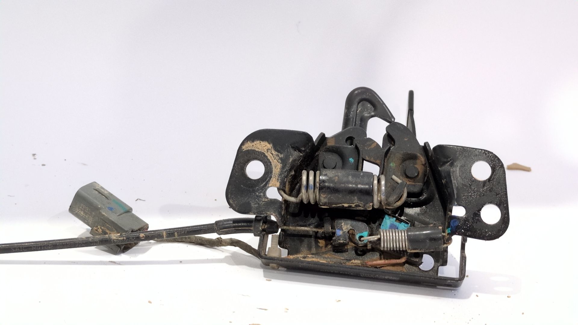 cerradura_capot_10431597_mg_zs_suv_azs1_1_5_vti