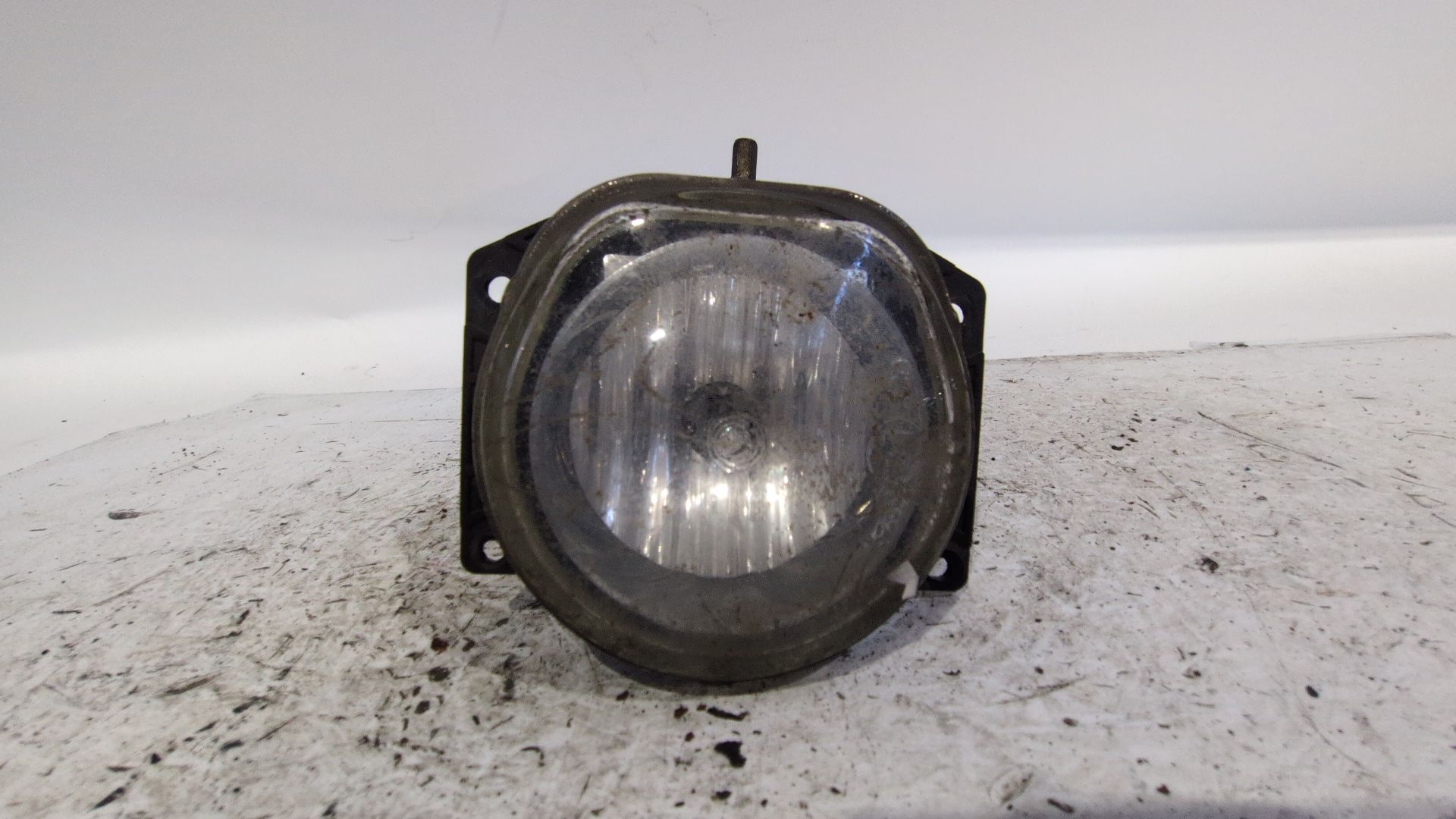 faro_antiniebla_derecho_468247570_alfa_romeo_156