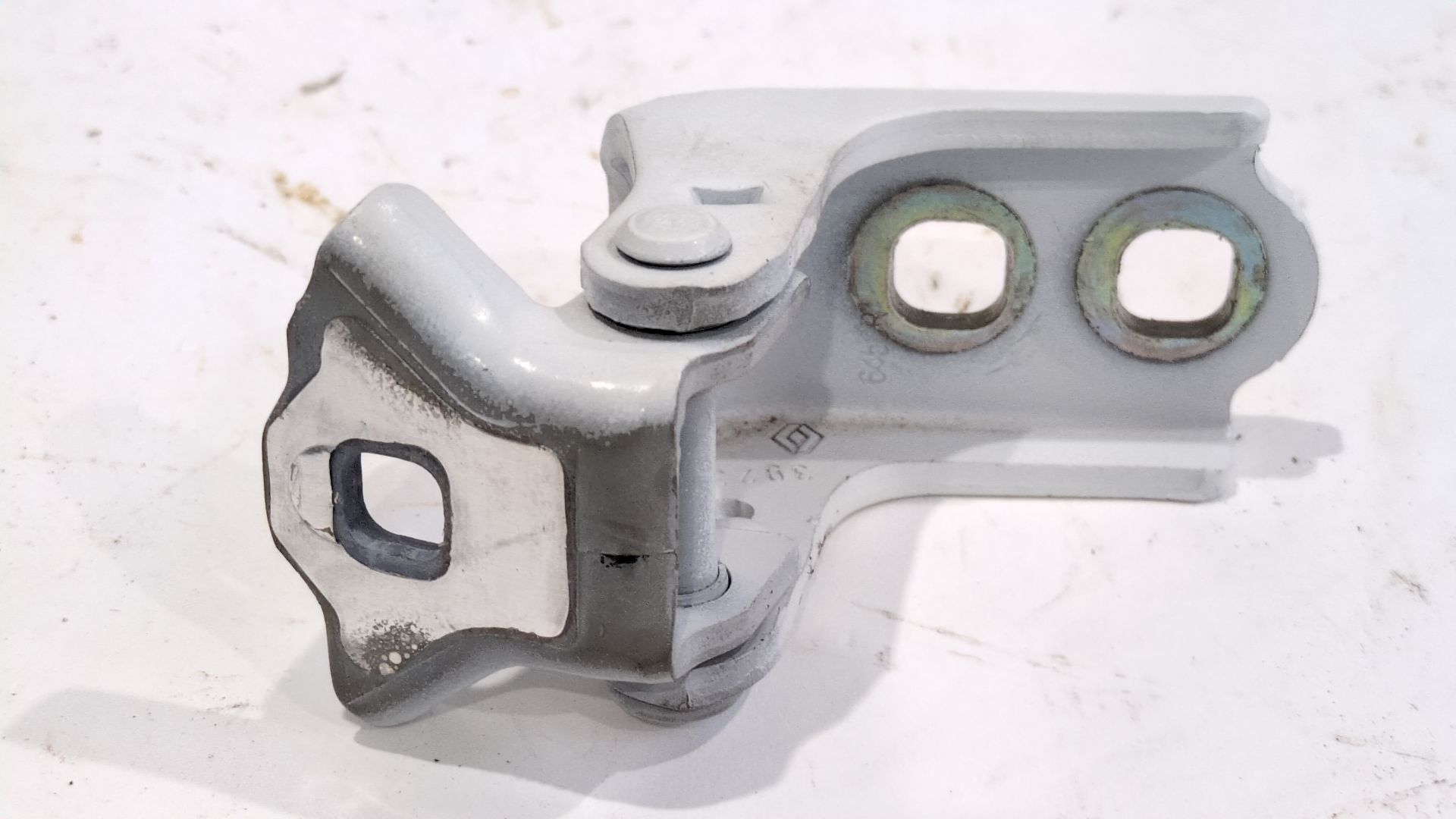 bisagra_puerta_trasera_derecha_sin_referencia_renault_austral_e_tech_200_hybrid