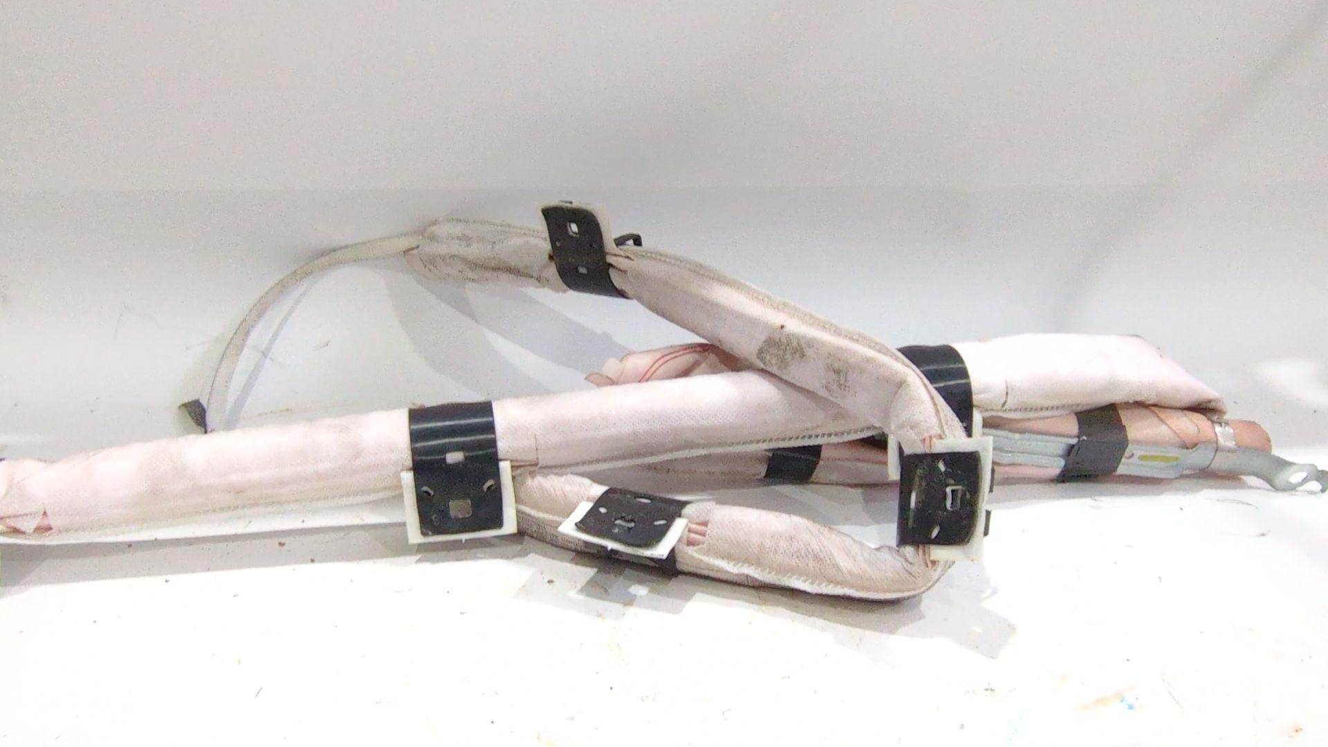 airbag_cortina_delantero_izquierdo_985p14087r_34322140e_renault_austral_e_tech_200_hybrid