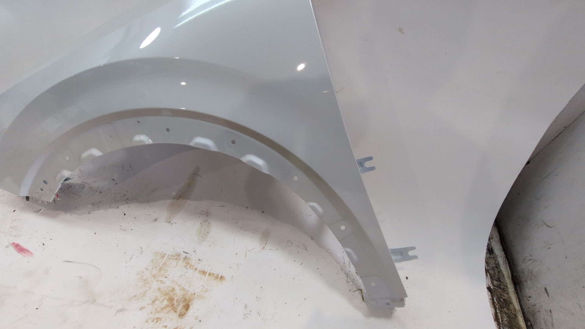 aleta_delantera_izquierda_631133638r_631138616r_renault_rafale_coupe_dgm_1_2_e_tech_phev_dgm4