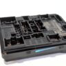 caja_reles_fusibles_284b70754r_renault_austral_e_tech_200_hybrid