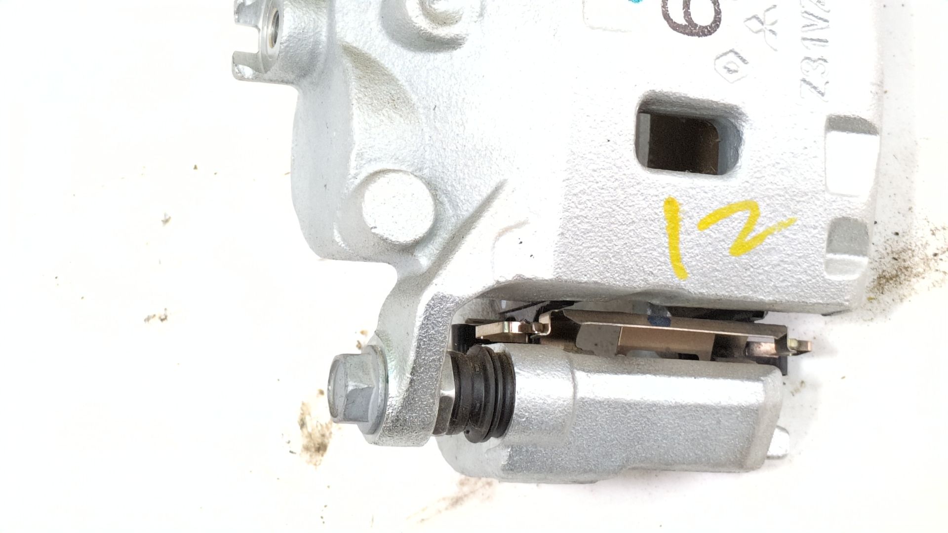 pinza_freno_delantera_izquierda_410111220r_renault_espace_vi_rhn_e_tech_200_hybrid_146kw_199cv_1199