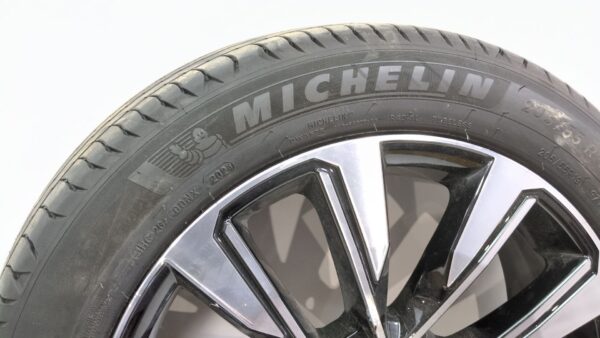 llanta_aluminio_403004862r_renault_austral_e_tech_200_hybrid