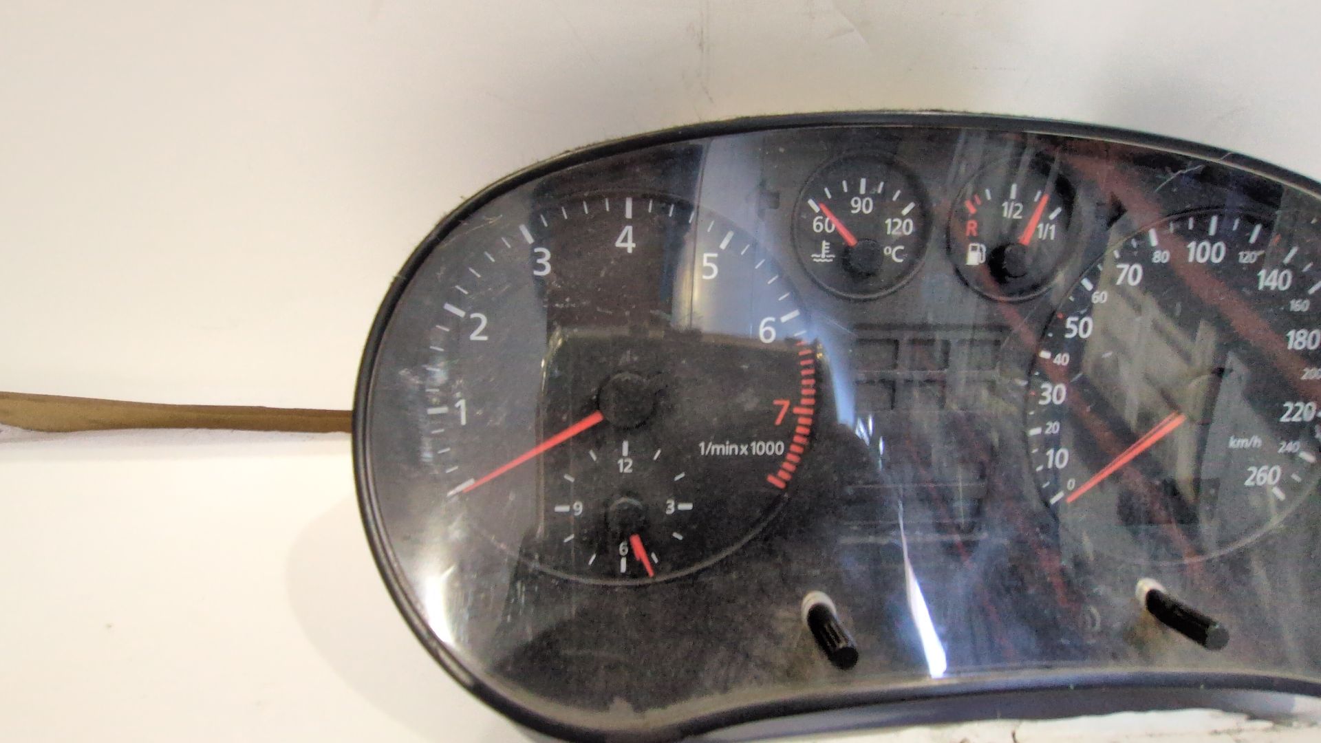 cuadro_instrumentos_8l0919860c_8l0_919_860_c_audi_a3_8p1_1_6