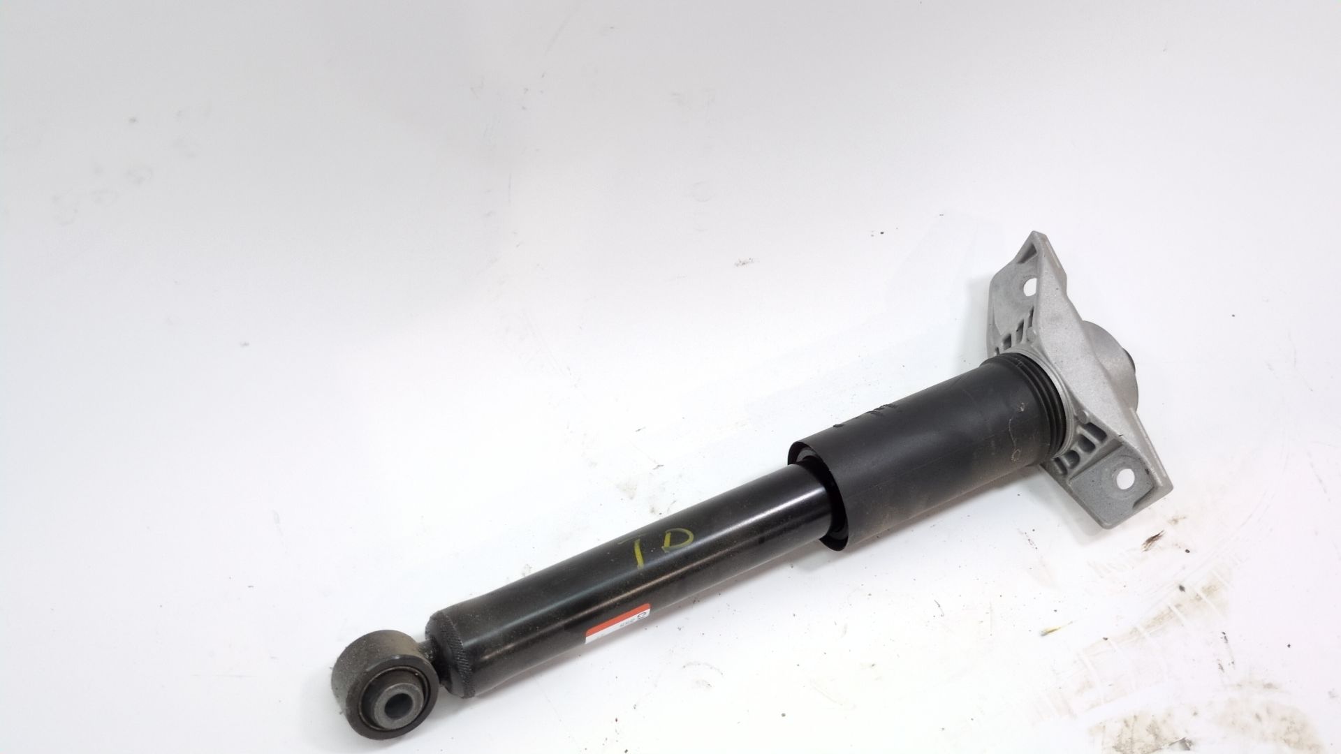 amortiguador_trasero_derecho_562109759r_renault_espace_vi_rhn_e_tech_200_hybrid_146kw_199cv_1199