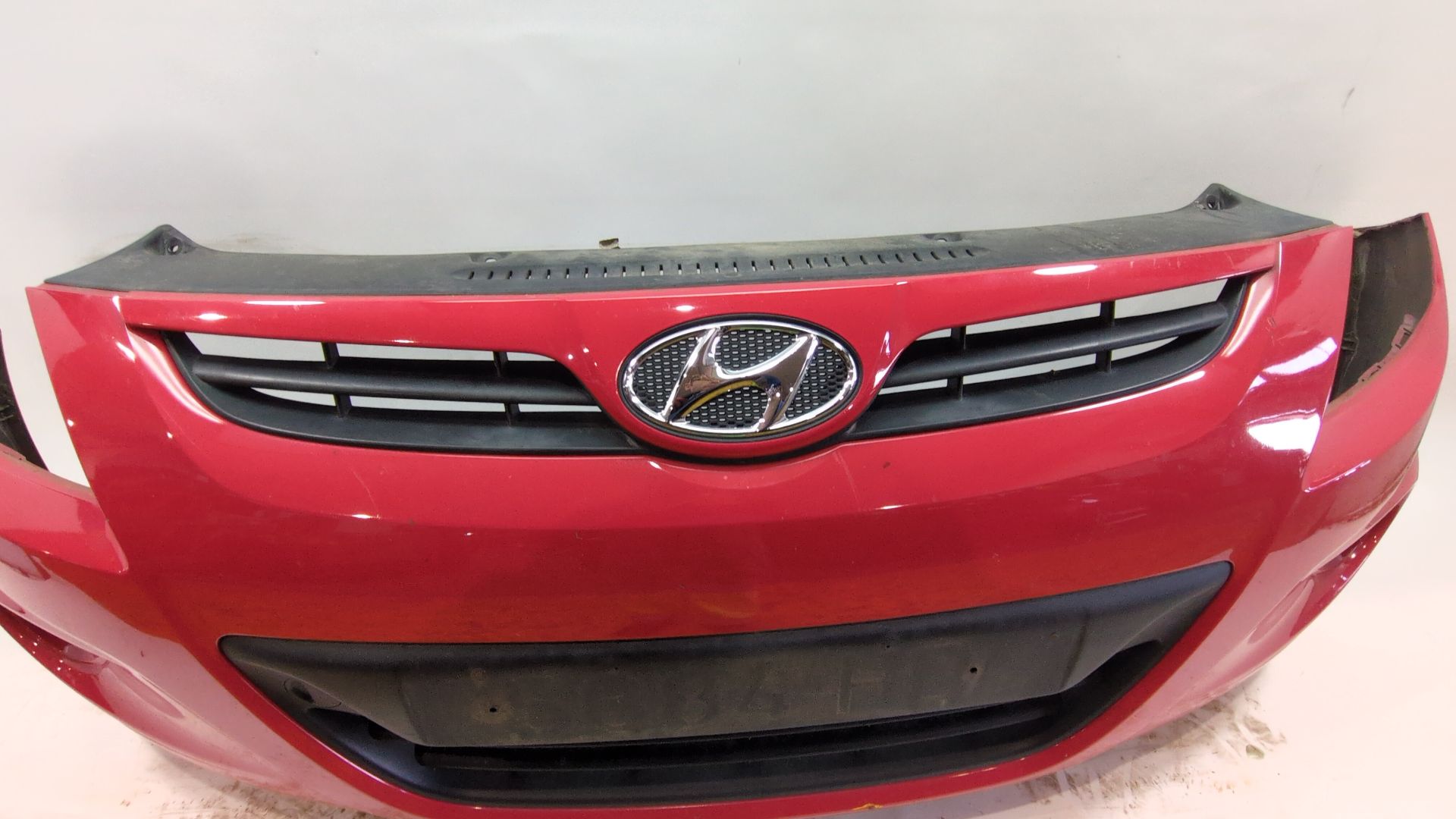 paragolpes_delantero_865104p000_bh_electric_red_hyundai_i20_i_pb_pbt_1_4_crdi