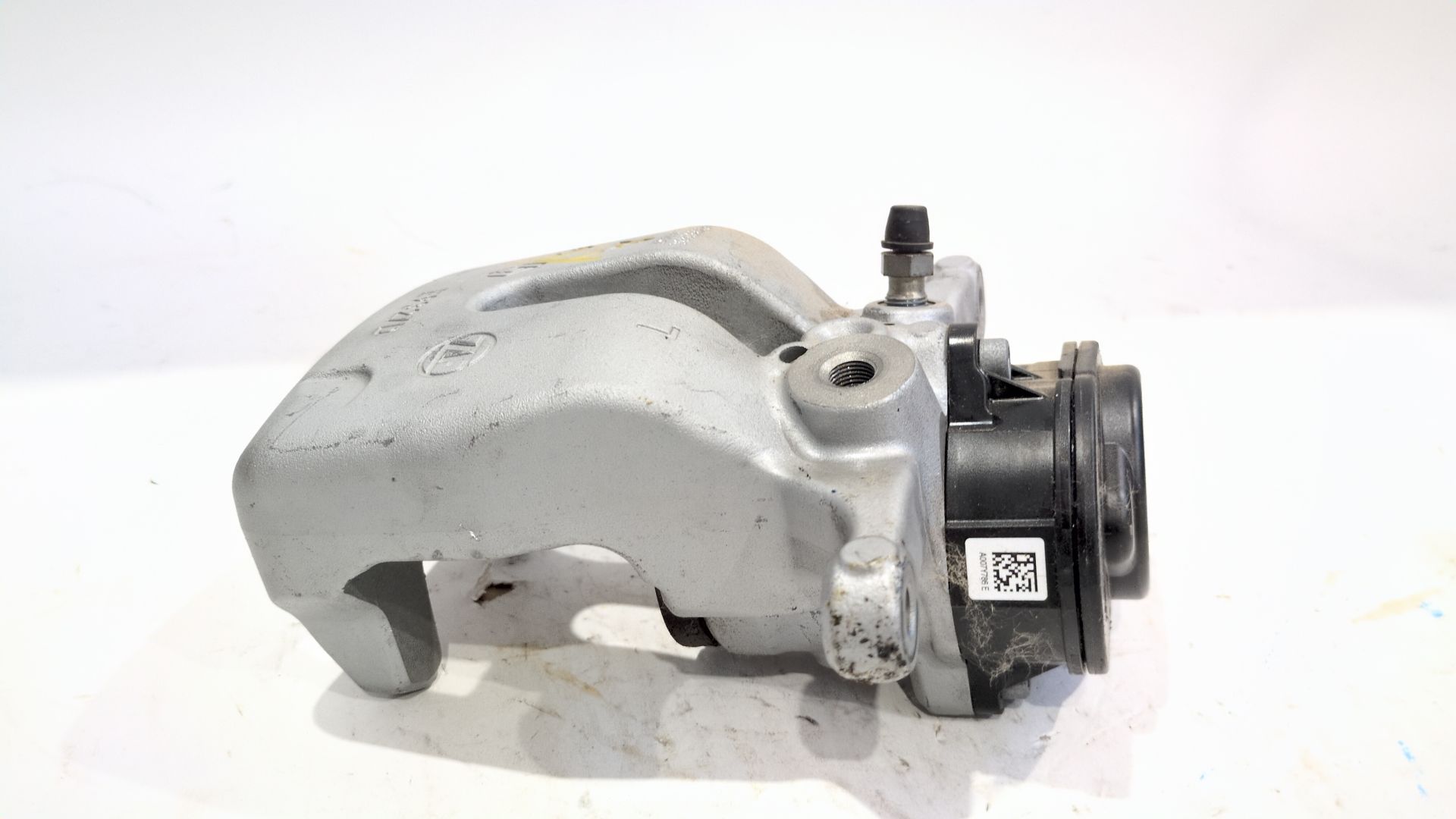 pinza_freno_trasera_izquierda_440108176r_440152747r_renault_espace_vi_rhn_e_tech_200_hybrid_146kw_199cv_1199