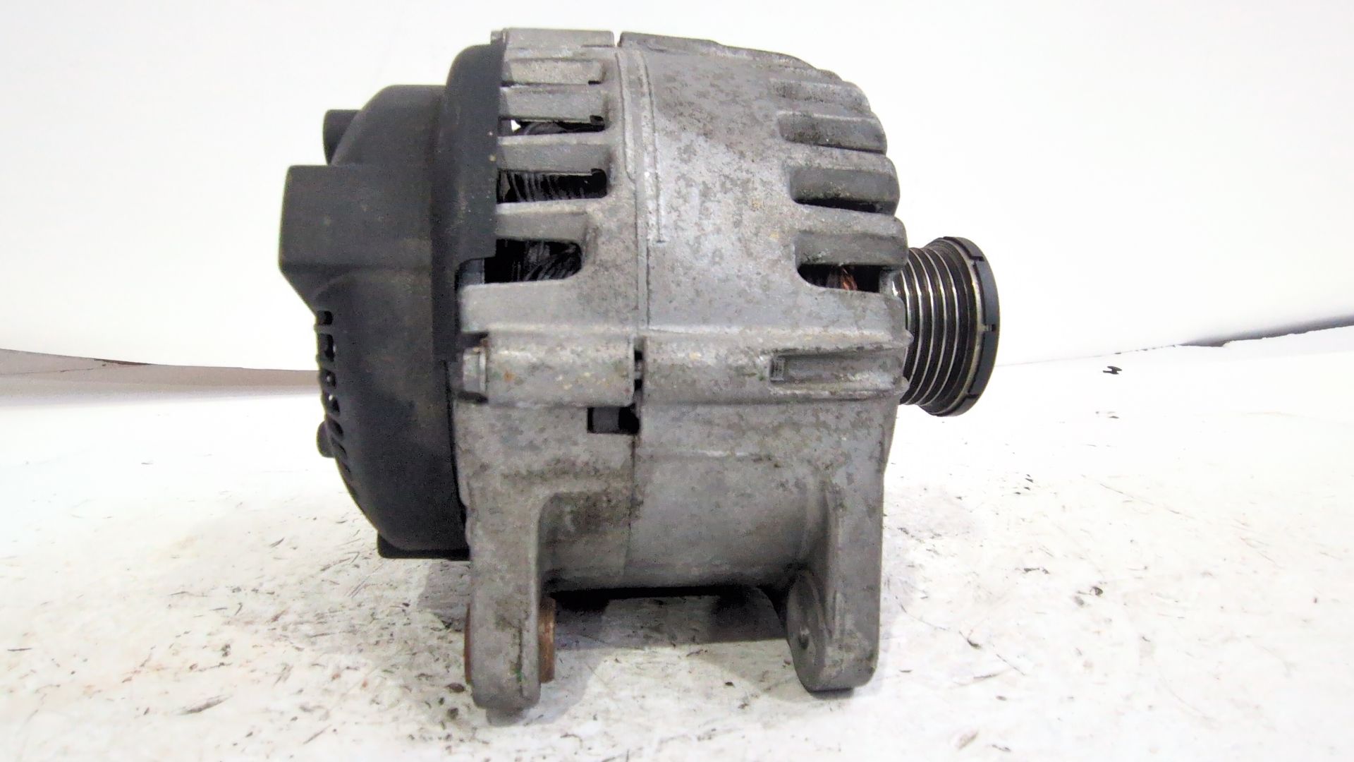 alternador_231008648r_renault_trafic_iii_2_o_dci_ano_2024_2310_086_48r_al_de