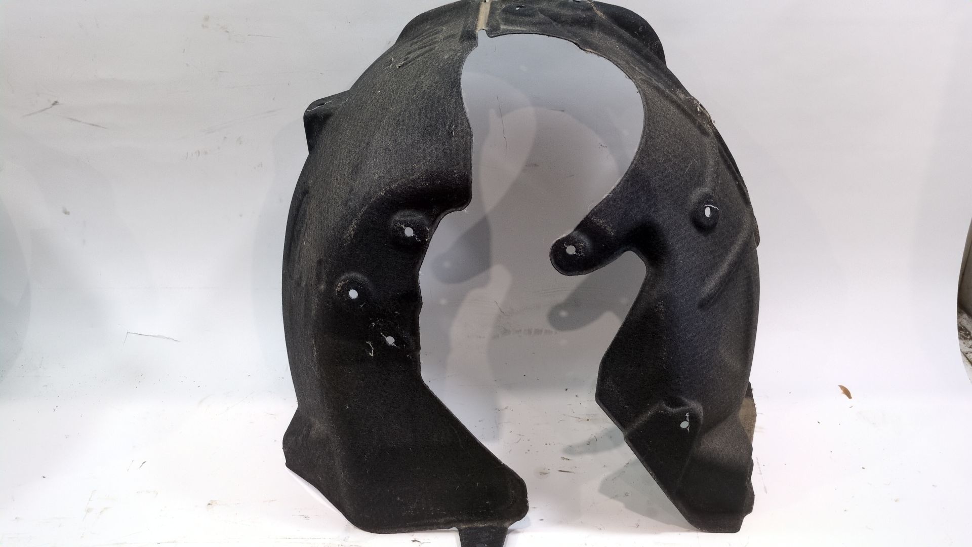 paso_rueda_delantero_derecho_638400543r_renault_austral_e_tech_200_hybrid