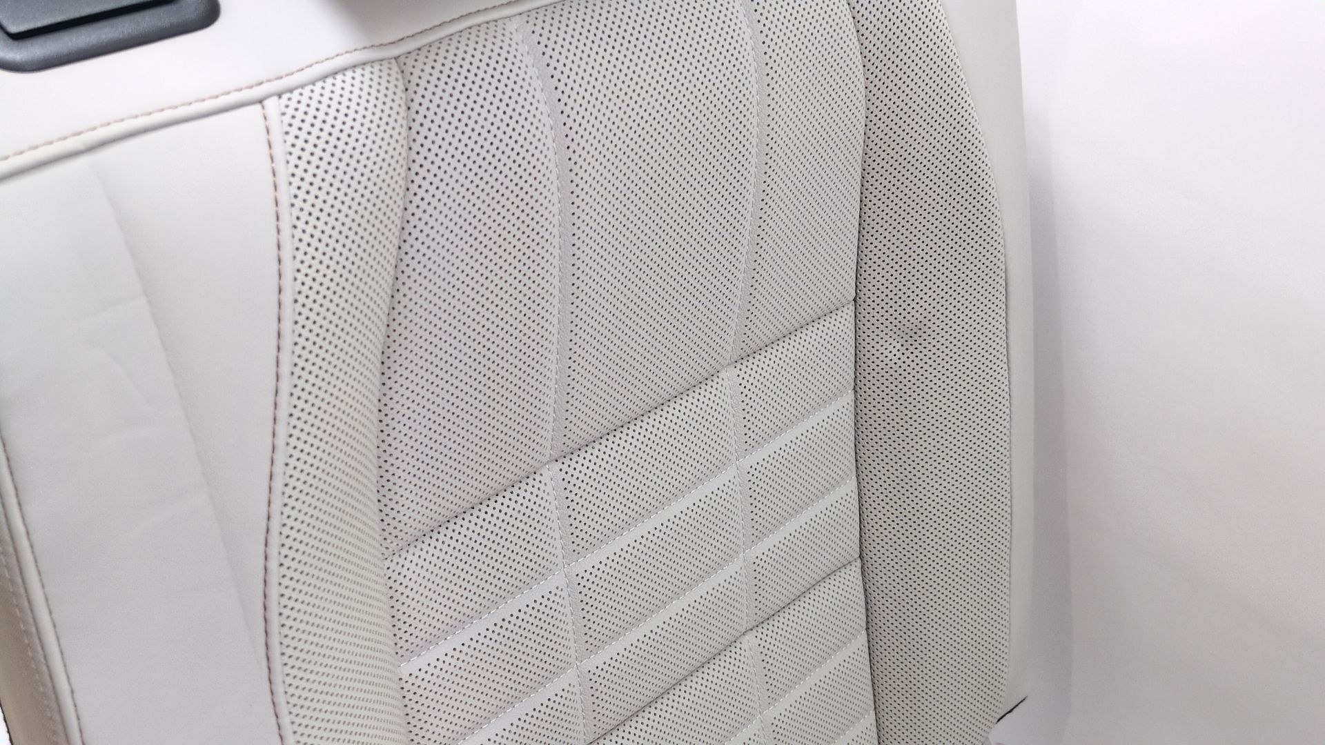 asiento_trasero_derecho_sin_referencia_renault_espace_vi_rhn_e_tech_200_hybrid_146kw_199cv_1199