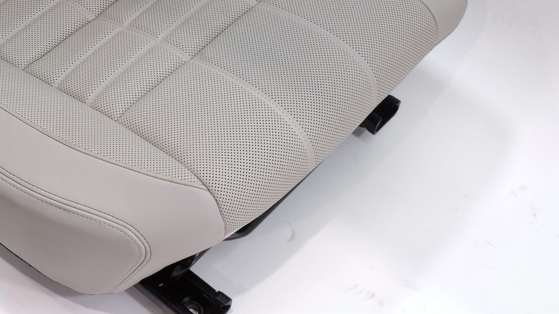 asiento_trasero_derecho_sin_referencia_renault_espace_vi_rhn_e_tech_200_hybrid_146kw_199cv_1199