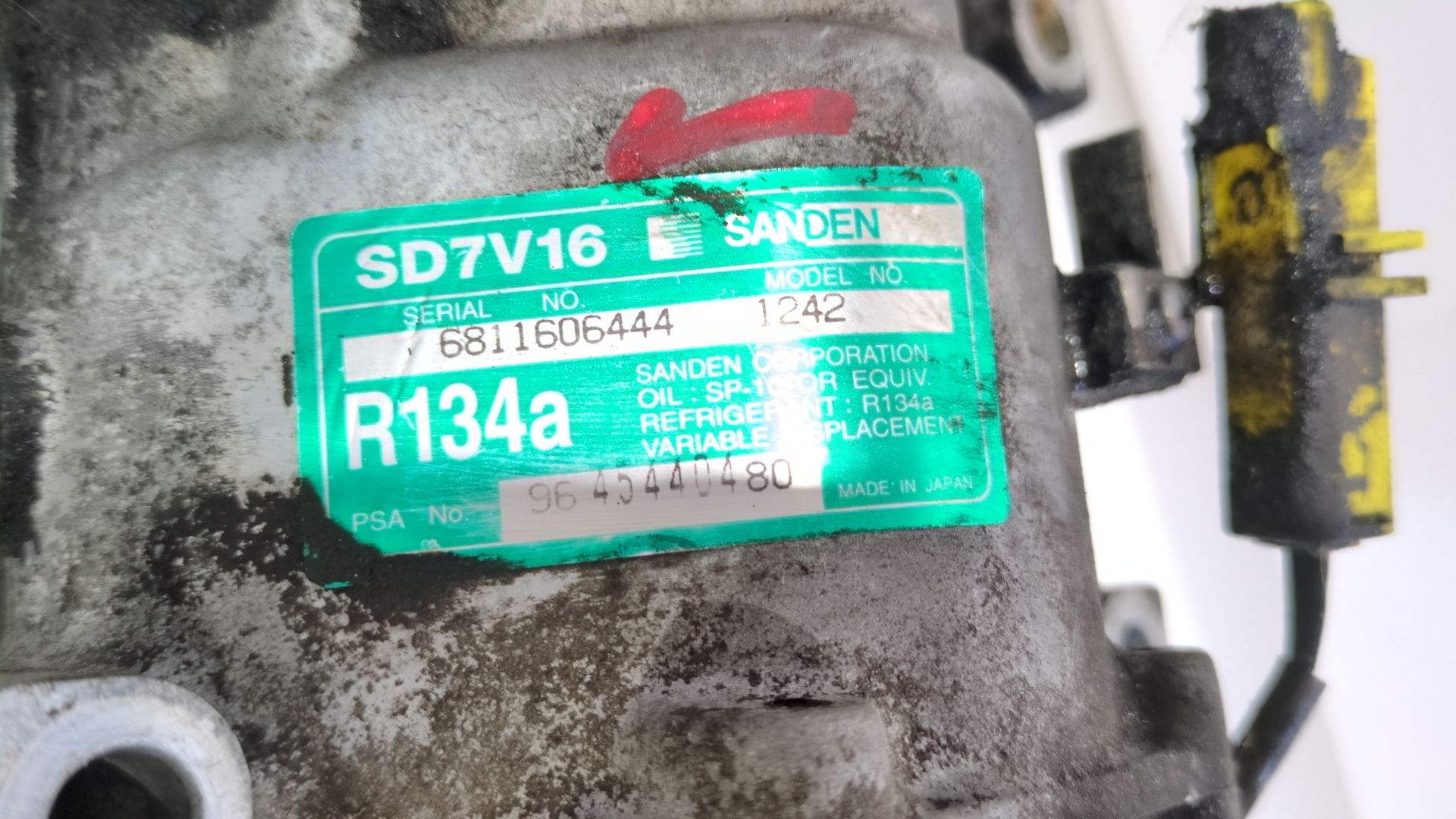 compresor_aire_acondicionado_9645440480_citr_n_xsara_picasso_n68_1_6_hdi