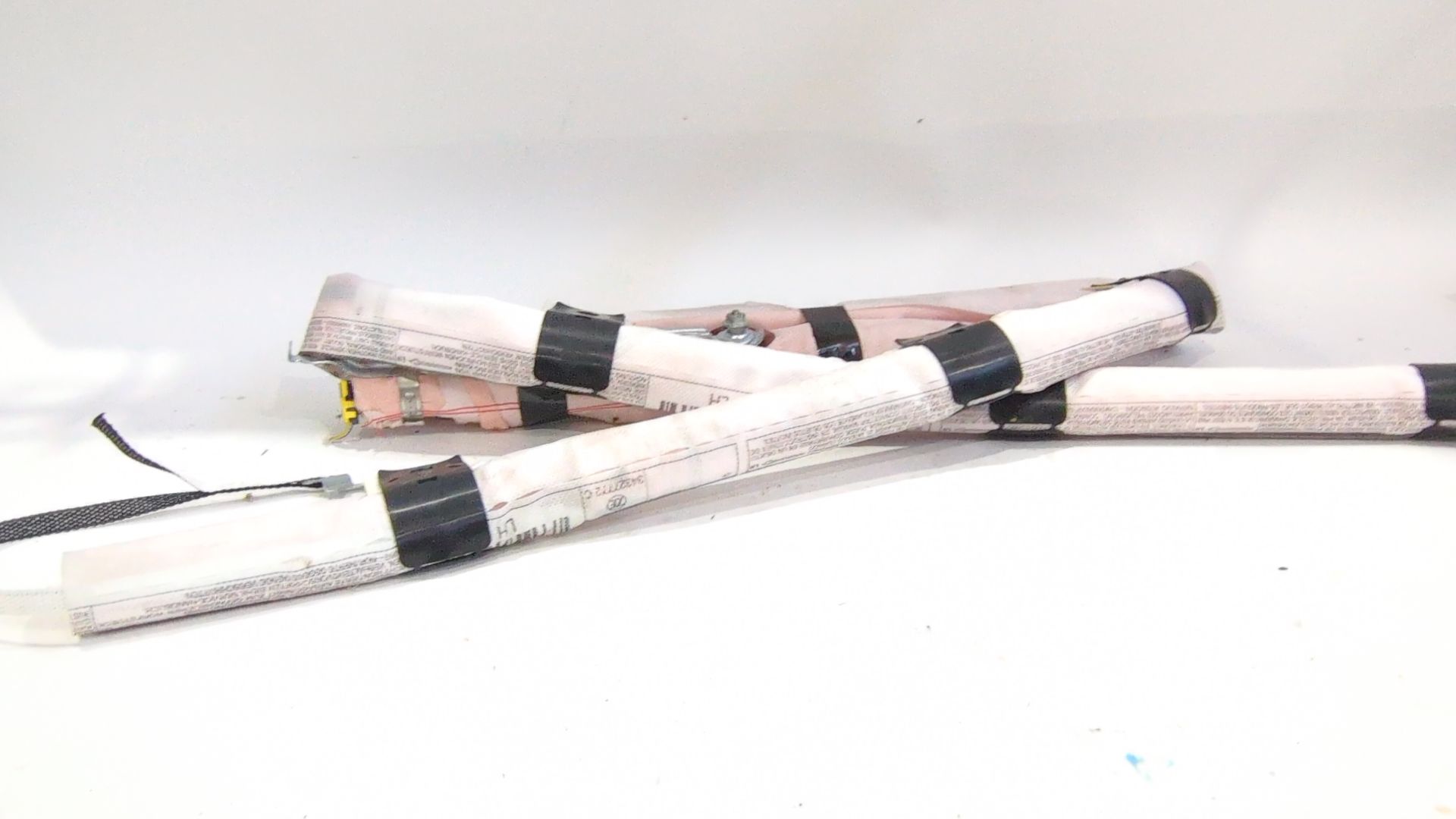 airbag_cortina_delantero_izquierdo_985p14087r_985p14087rt34322140df2308720099_renault_austral_e_tech_200_hybrid