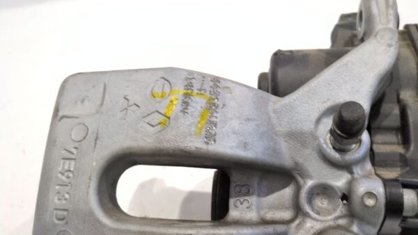 pinza_freno_trasera_izquierda_440158715r_440106ub0bt14akev027175012_renault_austral_e_tech_200_hybrid
