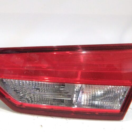PILOTO TRASERO DERECHO INTERIOR SEAT LEON ST (5F8) 1.6 TDI