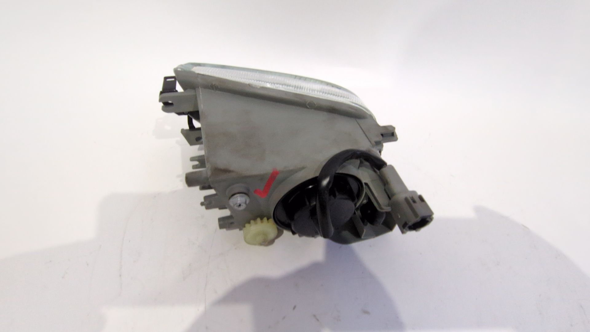 faro_antiniebla_izquierdo_2152013l_215_2013l_marca_depo_nissan_almera