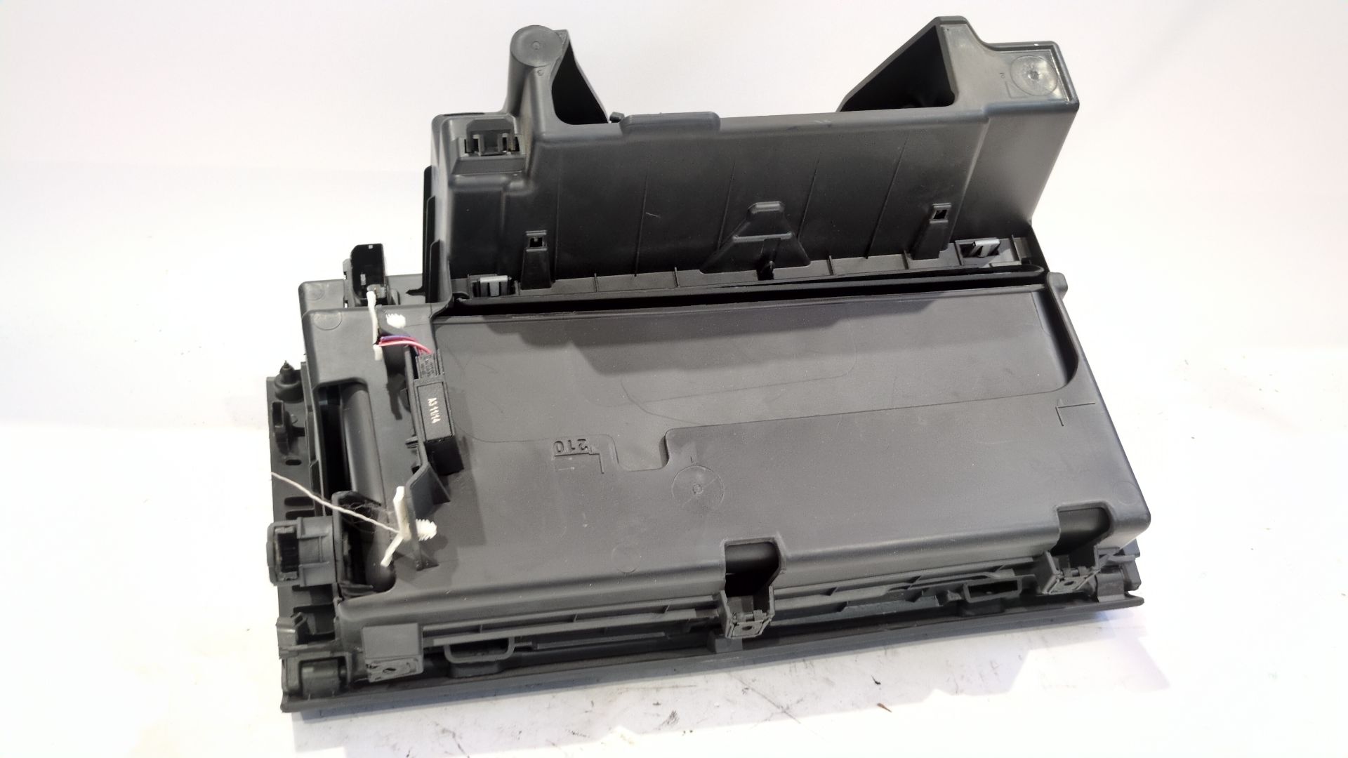 guantera_5f1857095ksi2_seat_leon_st_5f8_1_6_tdi