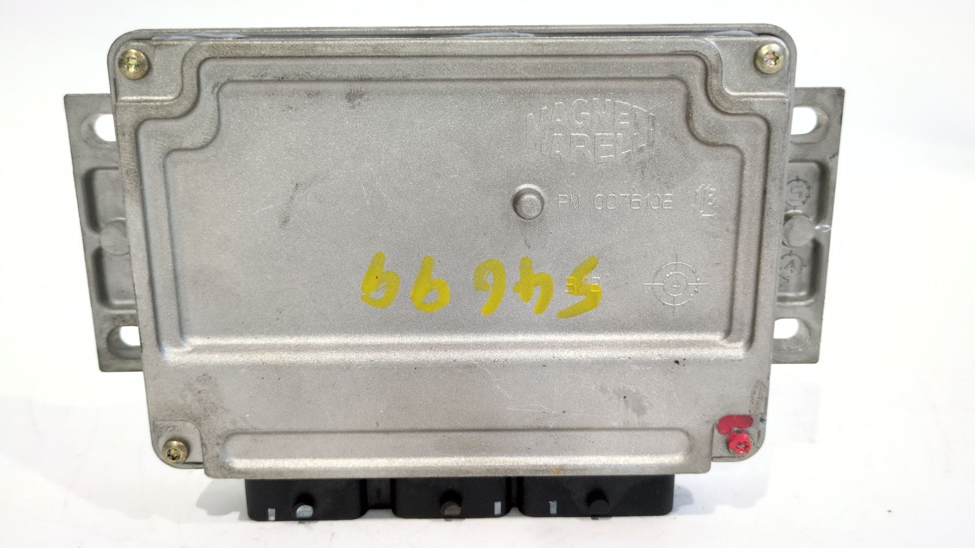 centralita_motor_uce_9659589780_5cjhcb86f_9659767380_peugeot_407_sw_6e_6d_2_2_16v