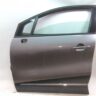 puerta_delantera_izquierda_801018623r_color_carroceria_tekng_grey_renault_captur_i_j5_h5_1_5_dci_90