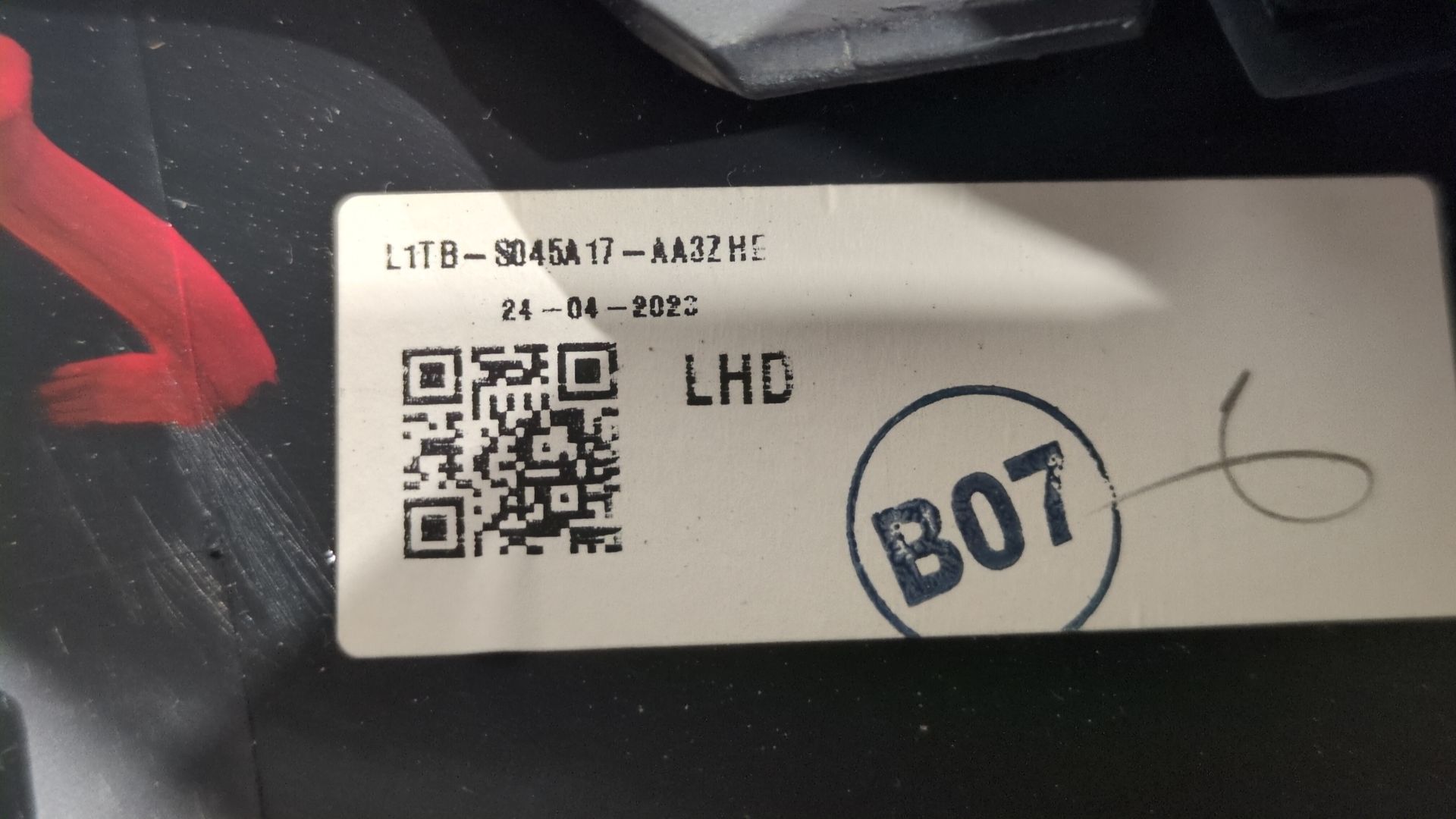 mando_climatizador_mn1t18c612ad_mn1t_18c612_ad_l1tb8045a17aa3zhe_l1tb_8045a17_aa3z_he_referencia_de_consola_central_ford_puma_j2