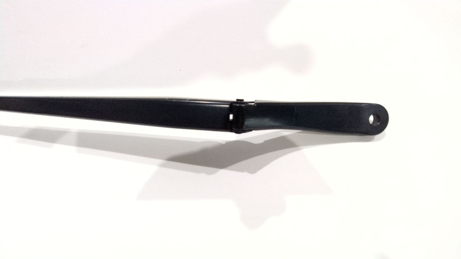 brazo_limpia_delantero_derecho_h1bb17526bb_h1bb_17526_bb_ford_puma_j2k_cf7_1_0_ecoboost