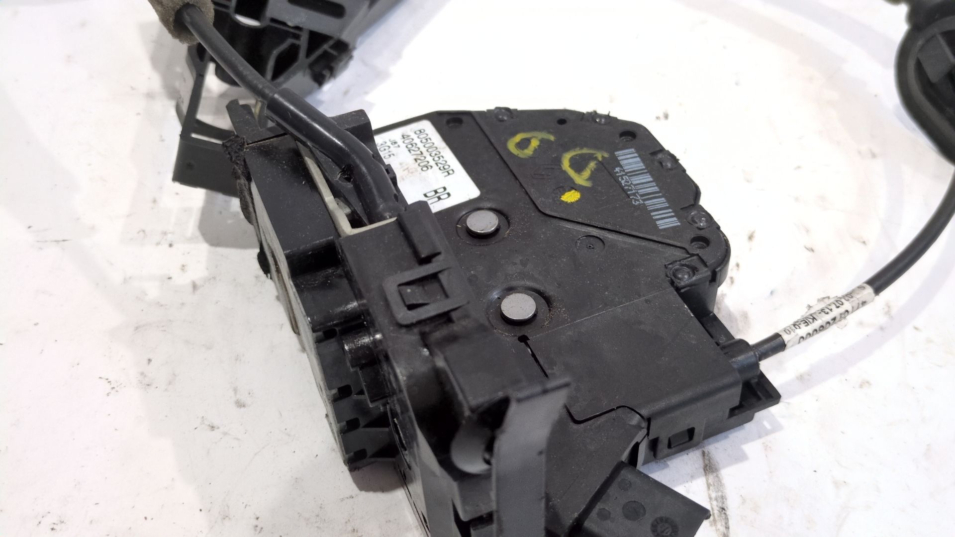 cerradura_puerta_delantera_derecha_805003529r_40627206_renault_captur_i_j5_h5_1_5_dci_90